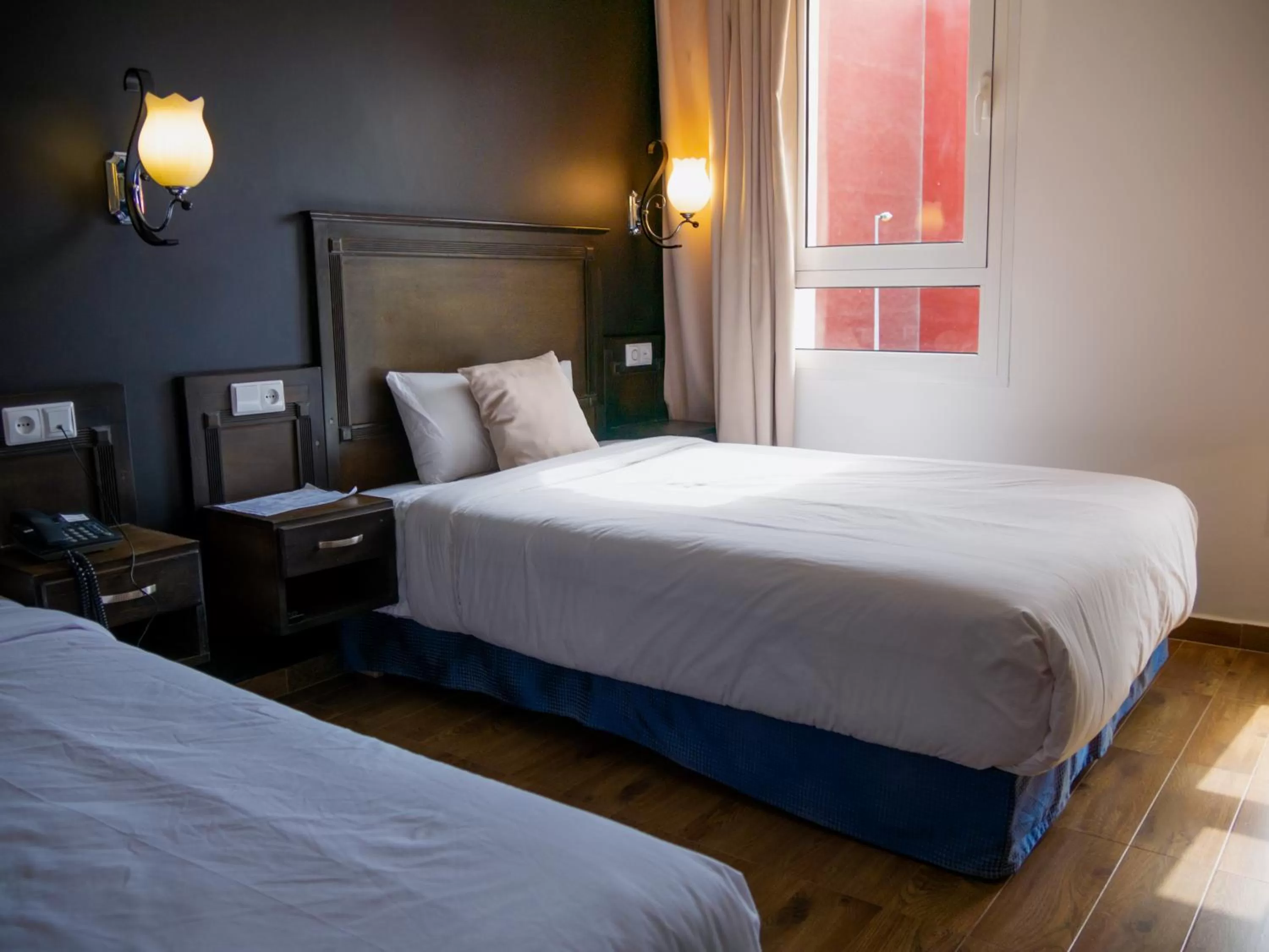 Bed in Hotel L'Aéroport