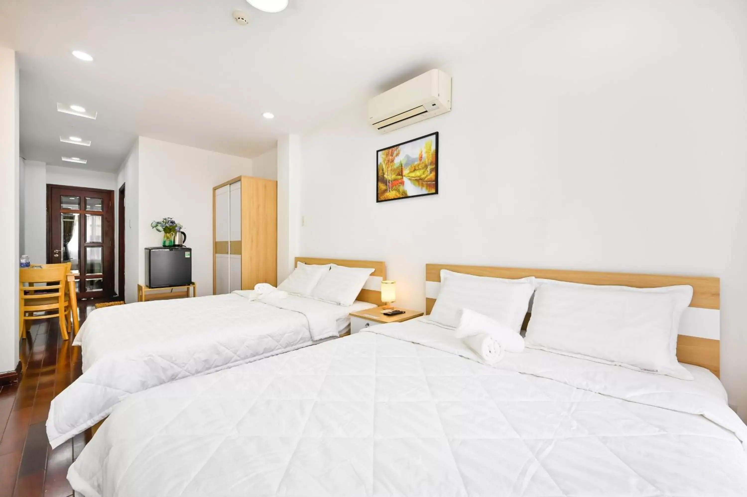 King Room with Two King Beds in Huyen Homestay King Room with Two King Beds in Huyen Homestay