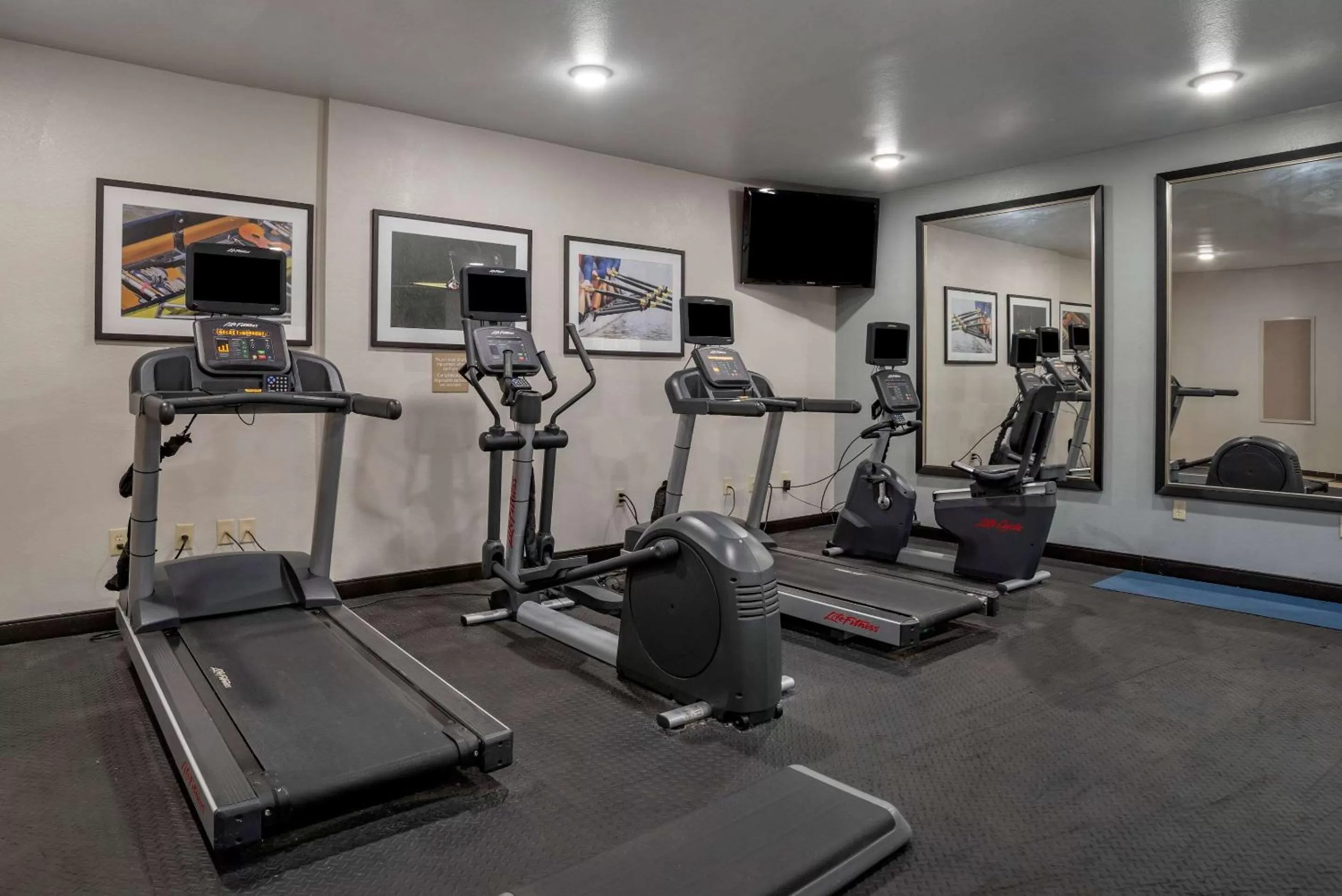 Fitness centre/facilities in MainStay Suites Denham Springs - Baton Rouge East