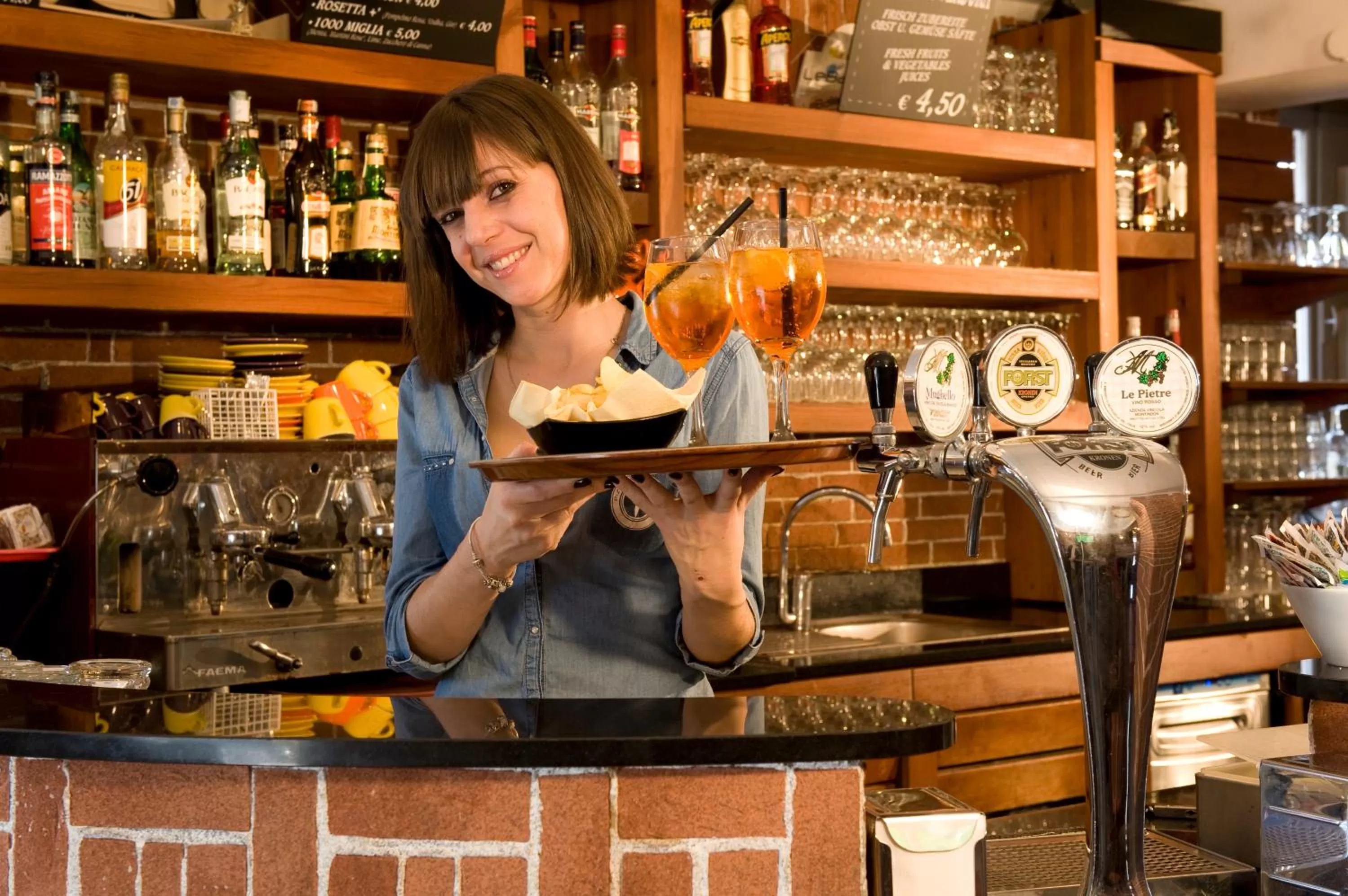 Restaurant/places to eat in B&B 7 Vizi