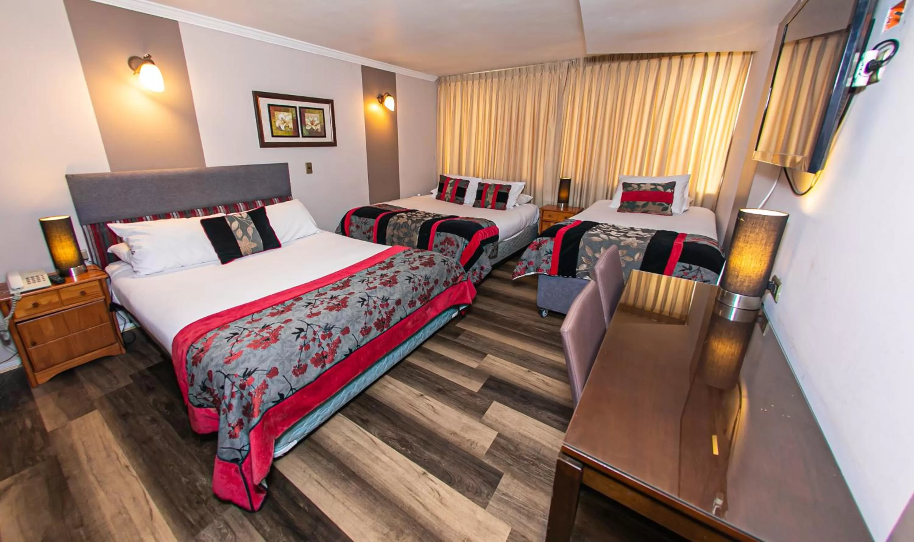 Photo of the whole room in Hotel Murano