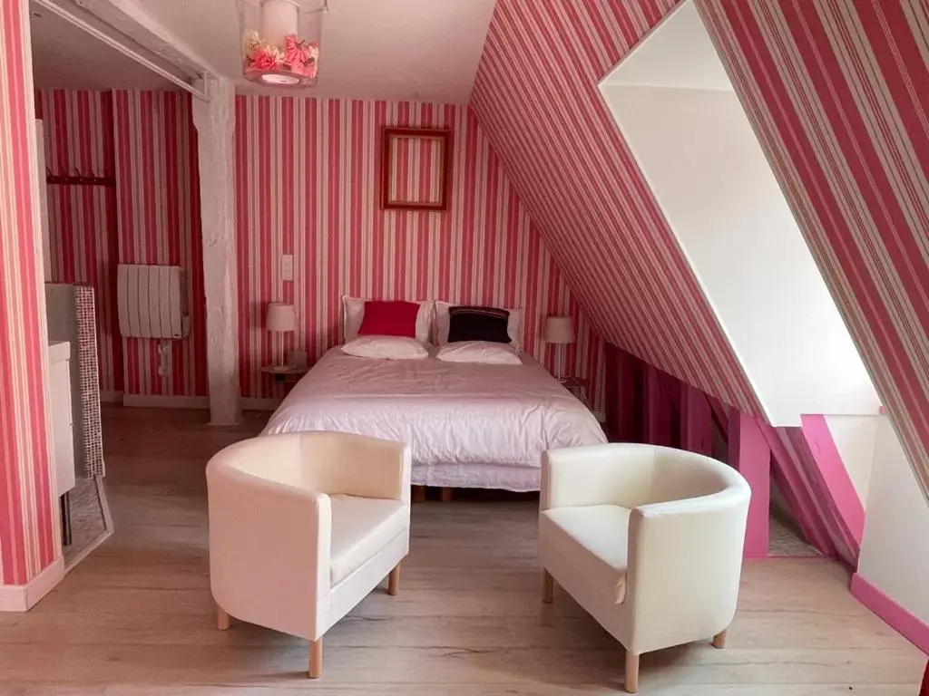 Family Room with Garden View in La Métairie Family Room with Garden View in La Métairie