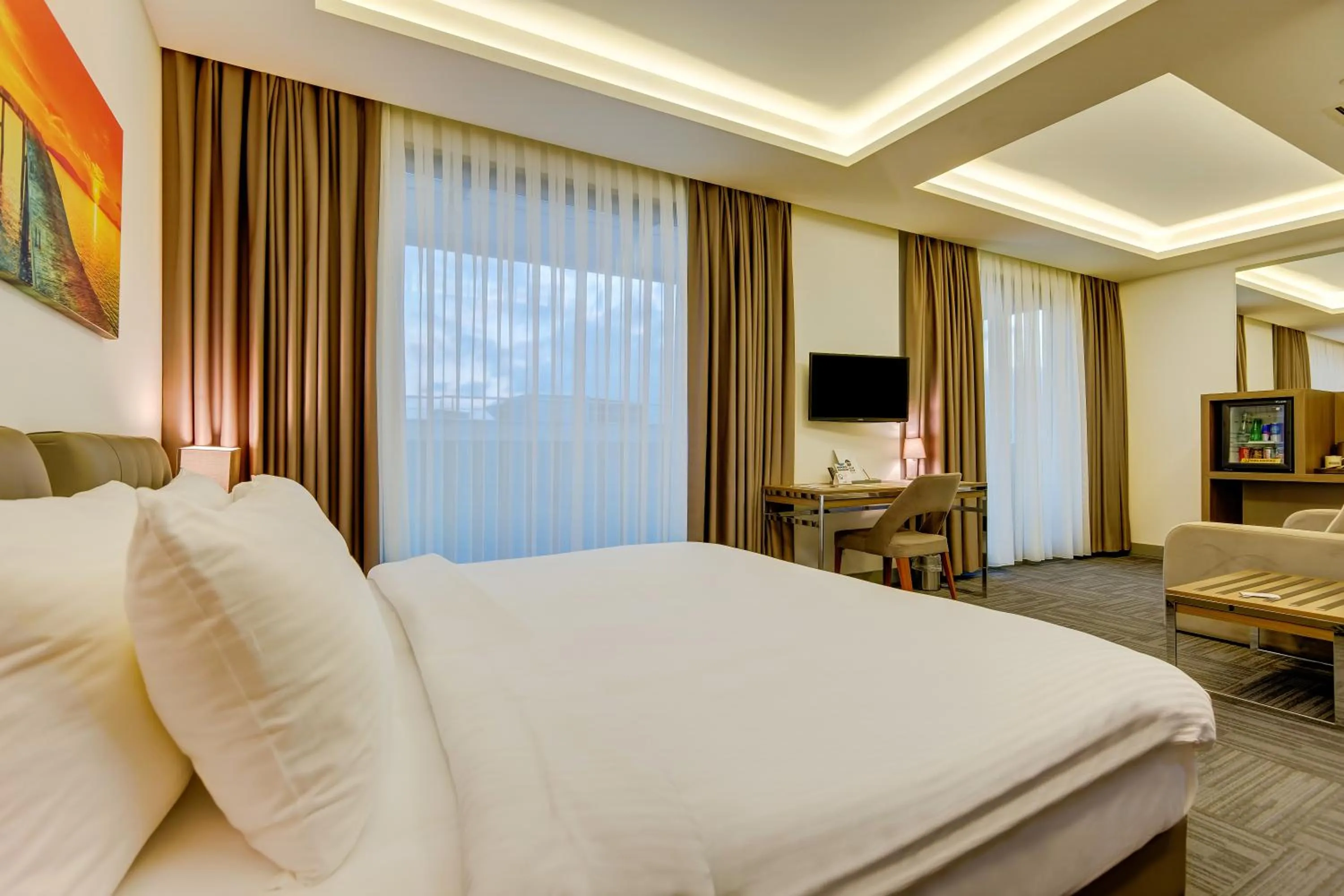 Photo of the whole room, Bed in Plus Hotel Bostanci Atasehir