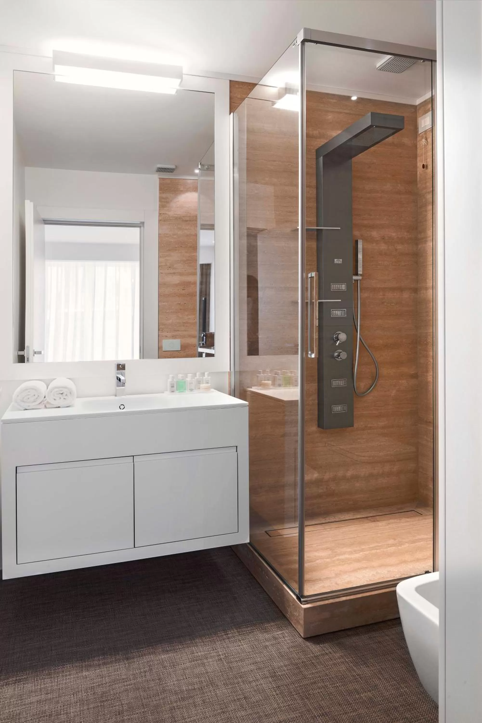 Bathroom in Dilman Luxury Stay