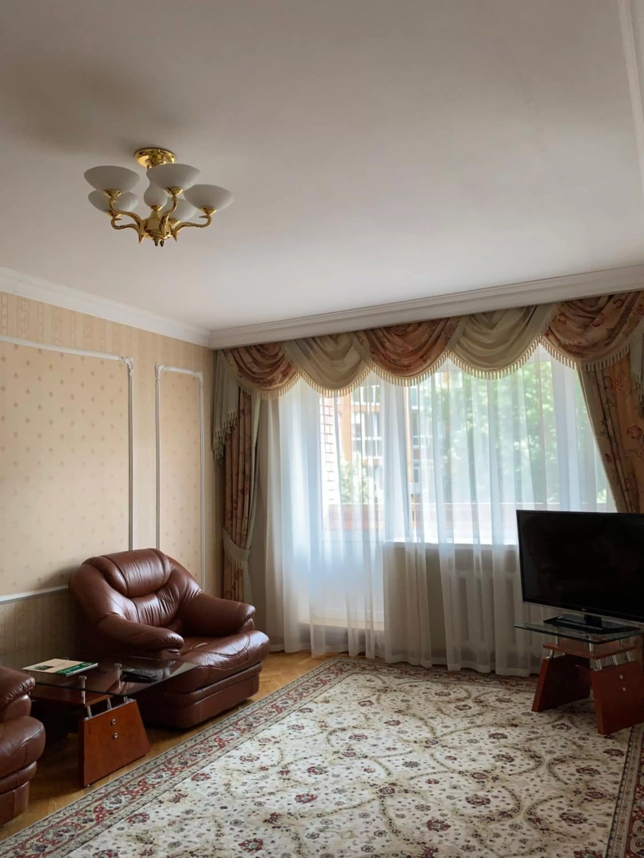 Seating Area in Hotel Prydesnyansky