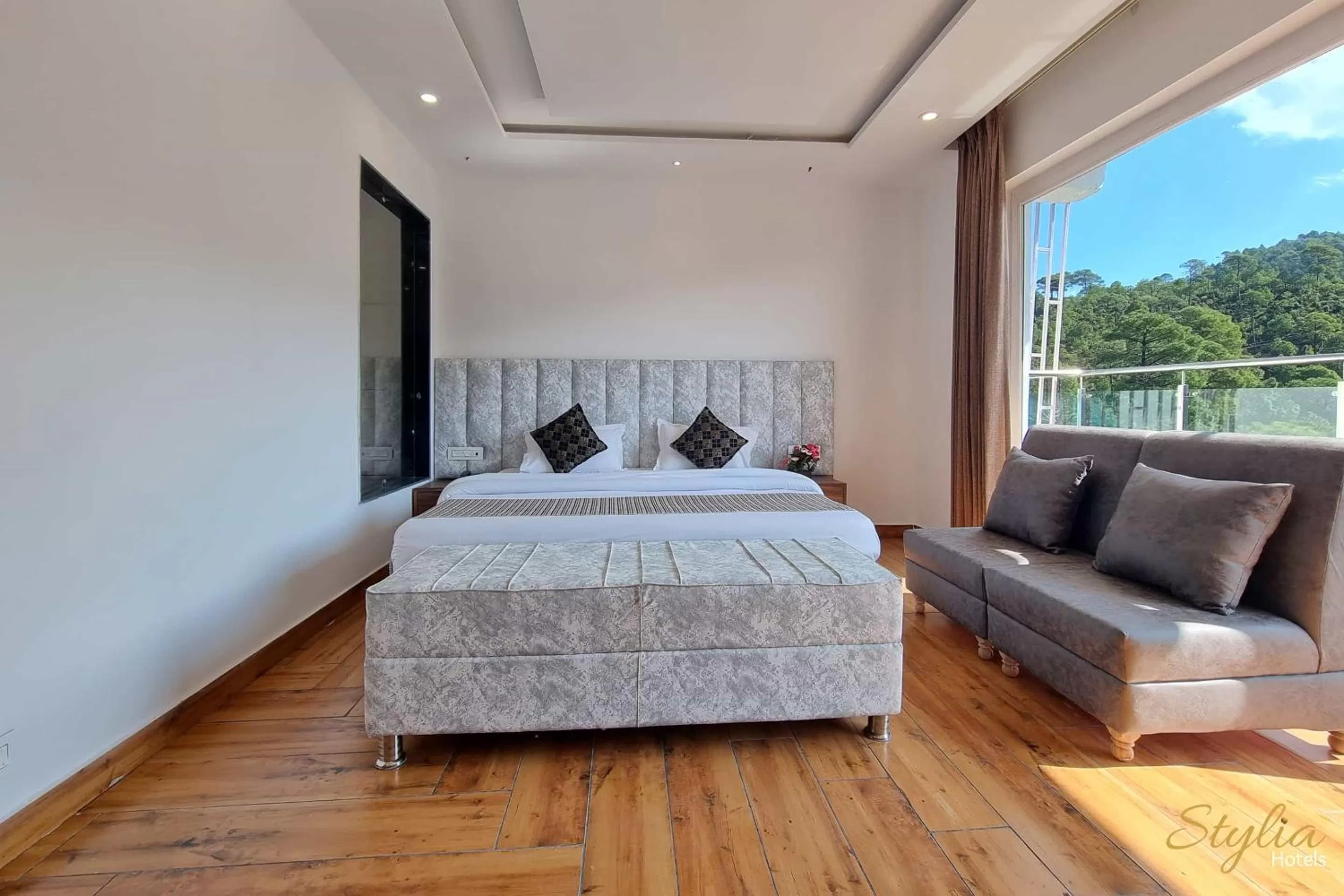 Photo of the whole room in Moon Glade By Stylia Hotels