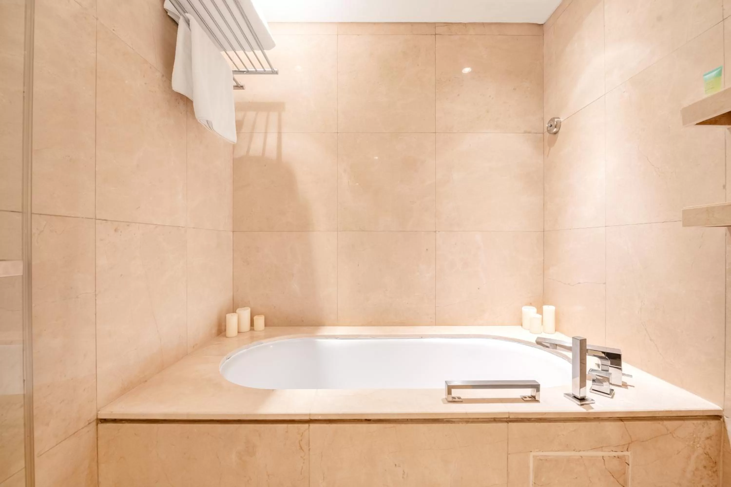 Bathroom in Emaar Residences Dubai Marina by Qstay - formerly Address Dubai Marina