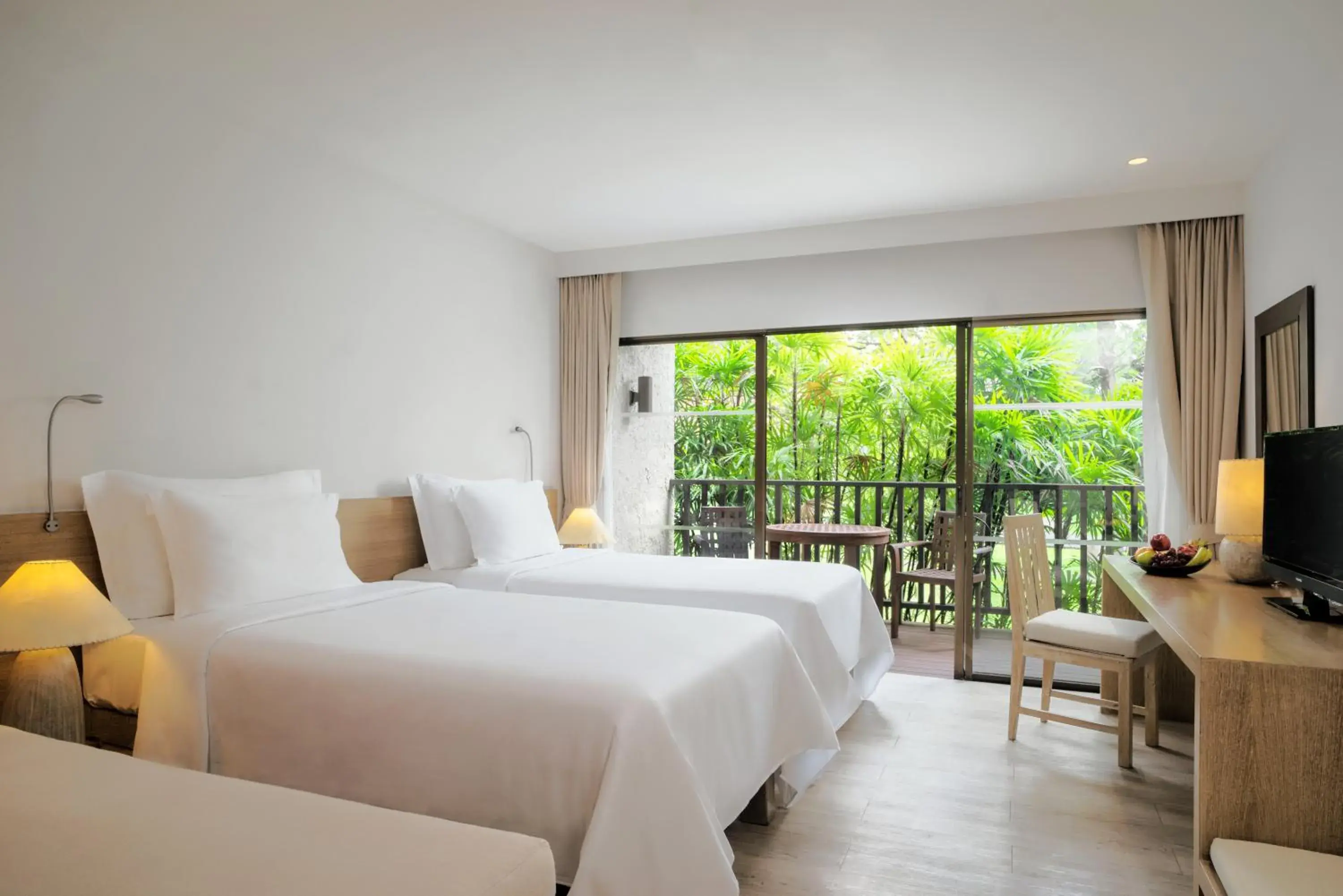 Garden Twin Room in Wyndham Hua Hin Pranburi Resort & Villas Garden Twin Room in Wyndham Hua Hin Pranburi Resort & Villas