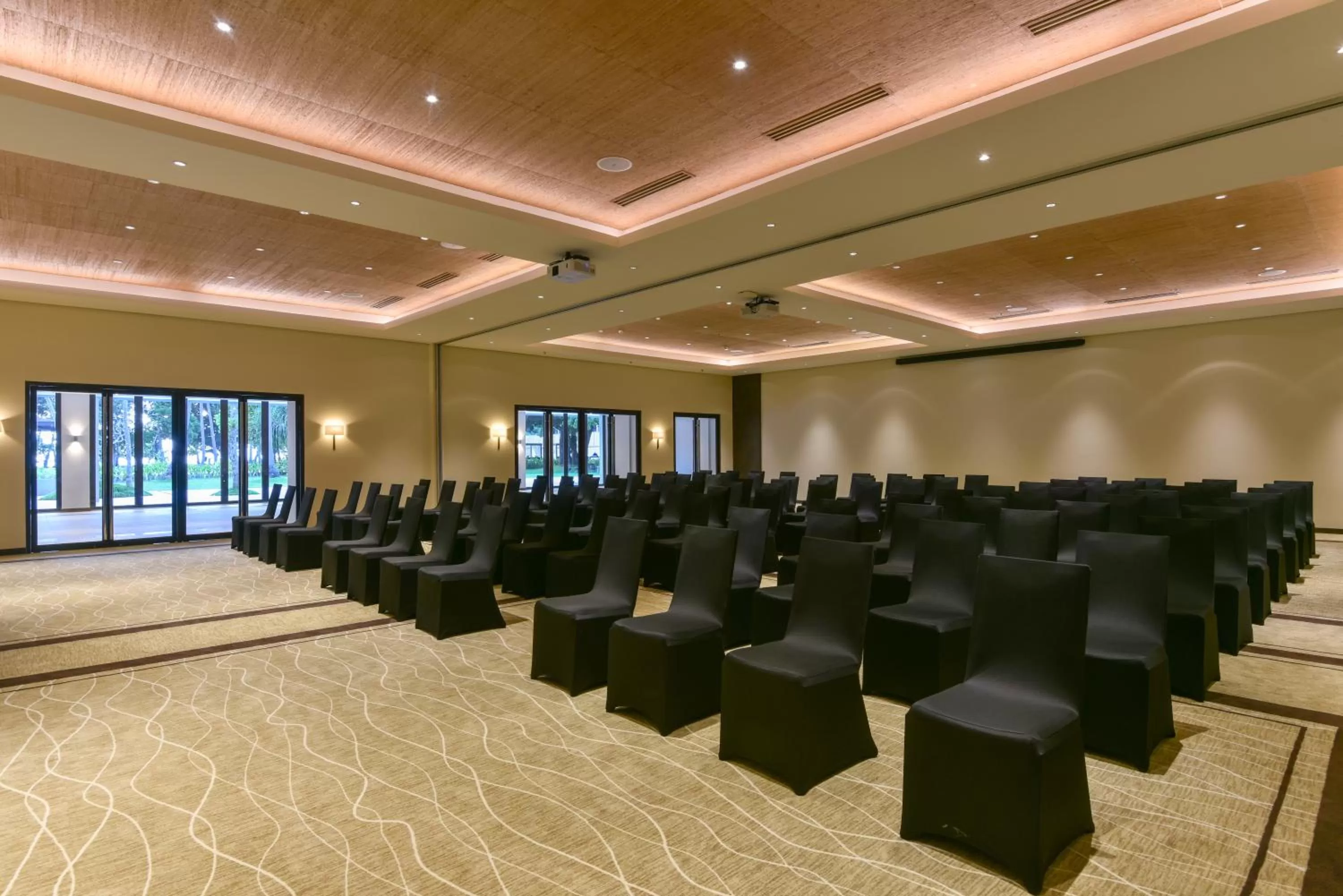 Banquet/Function facilities in Seda Lio