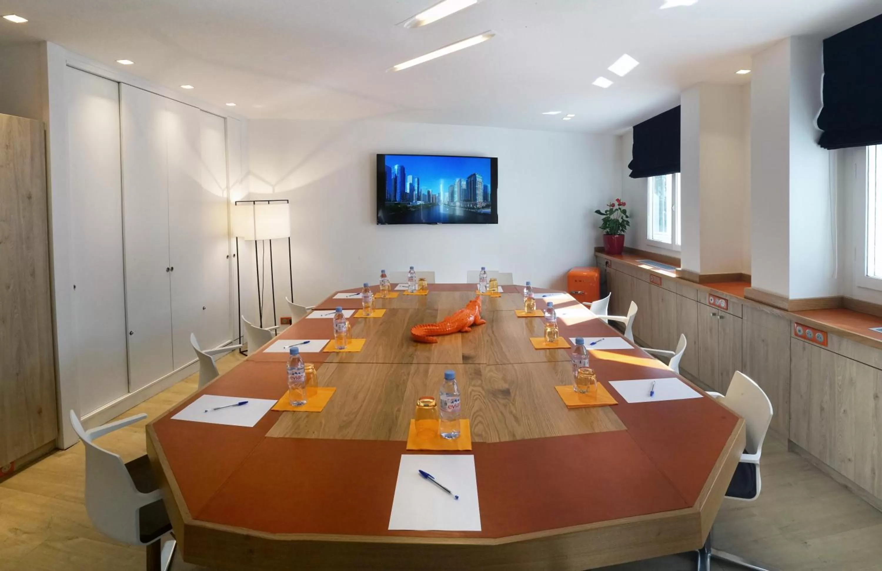 Meeting/conference room in Hotel Gratte-Ciel Ariana
