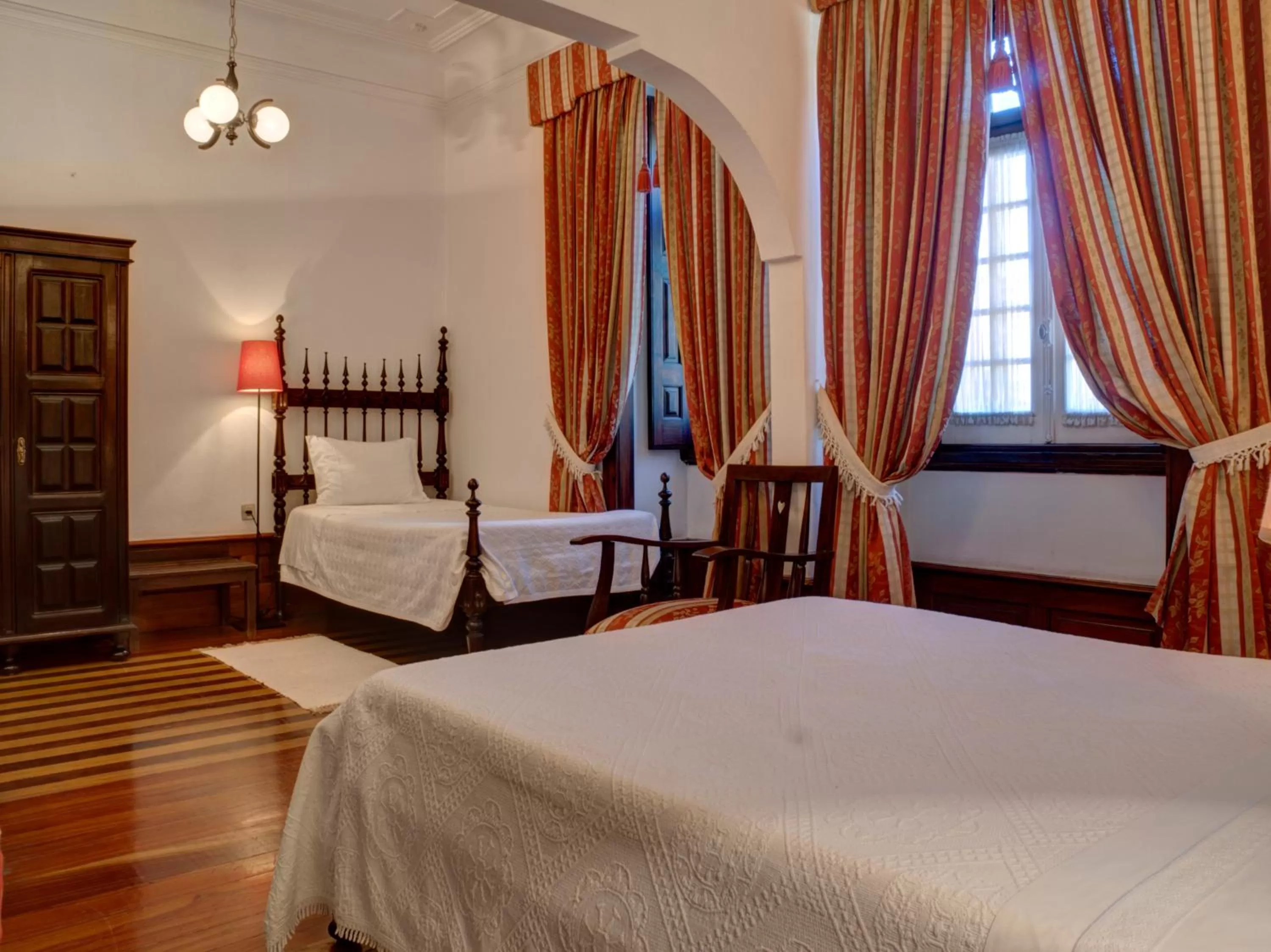 Bedroom, Bed in Hotel Residencial Alentejana