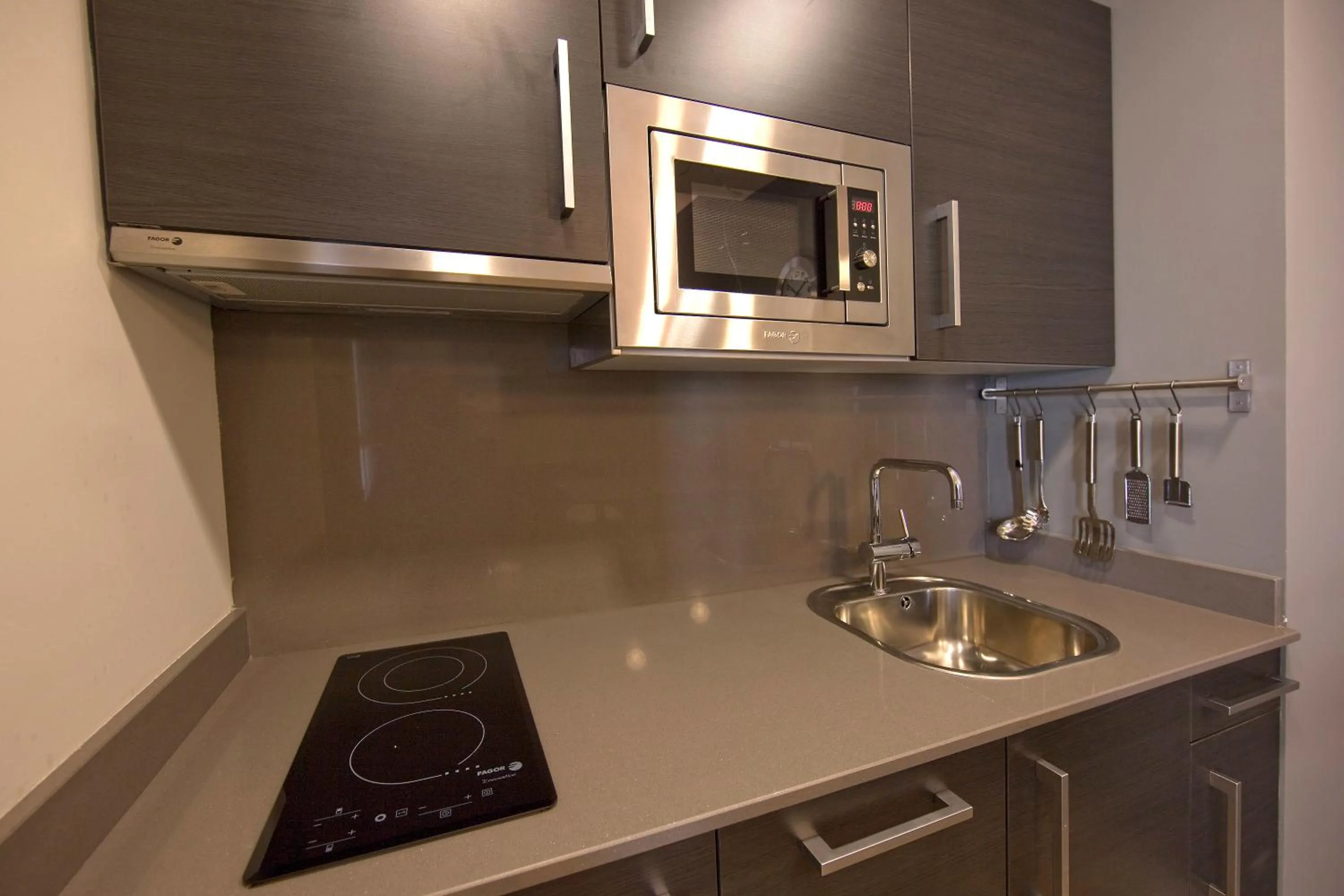 Kitchen or kitchenette, Kitchen/Kitchenette in Apartamentos Irenaz