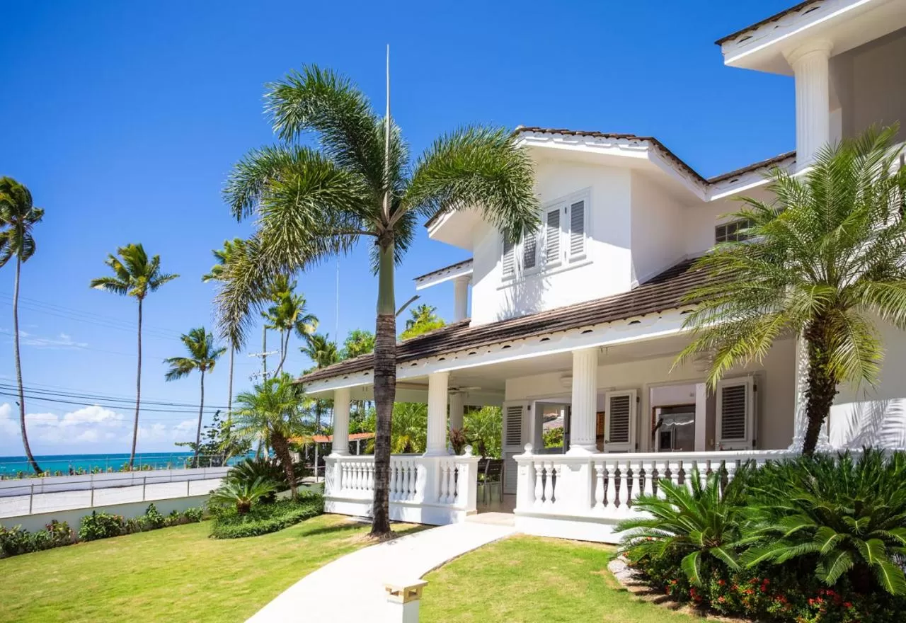 Property building in Albachiara Hotel - Las Terrenas