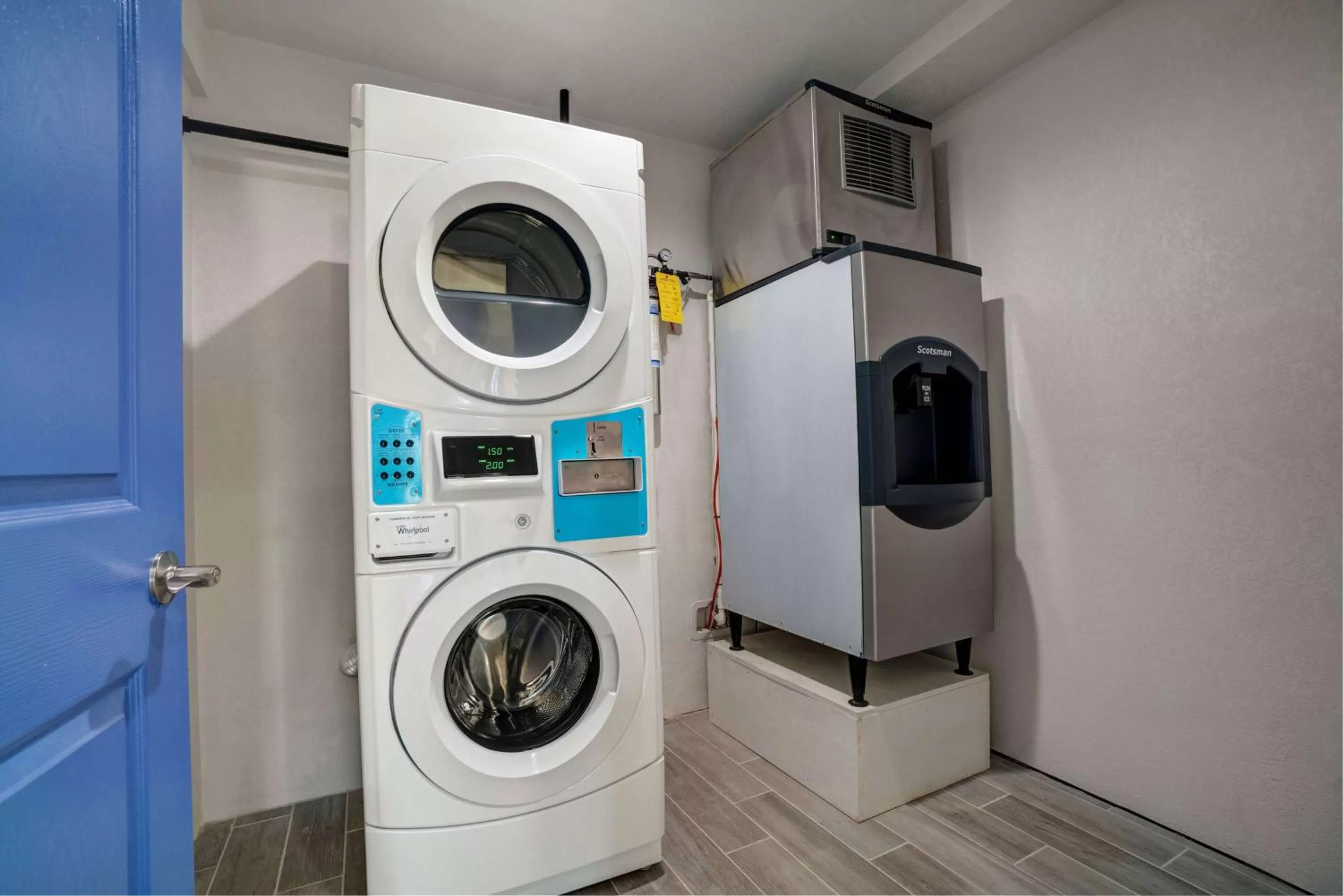 laundry in Motel 6 Bellville, OH