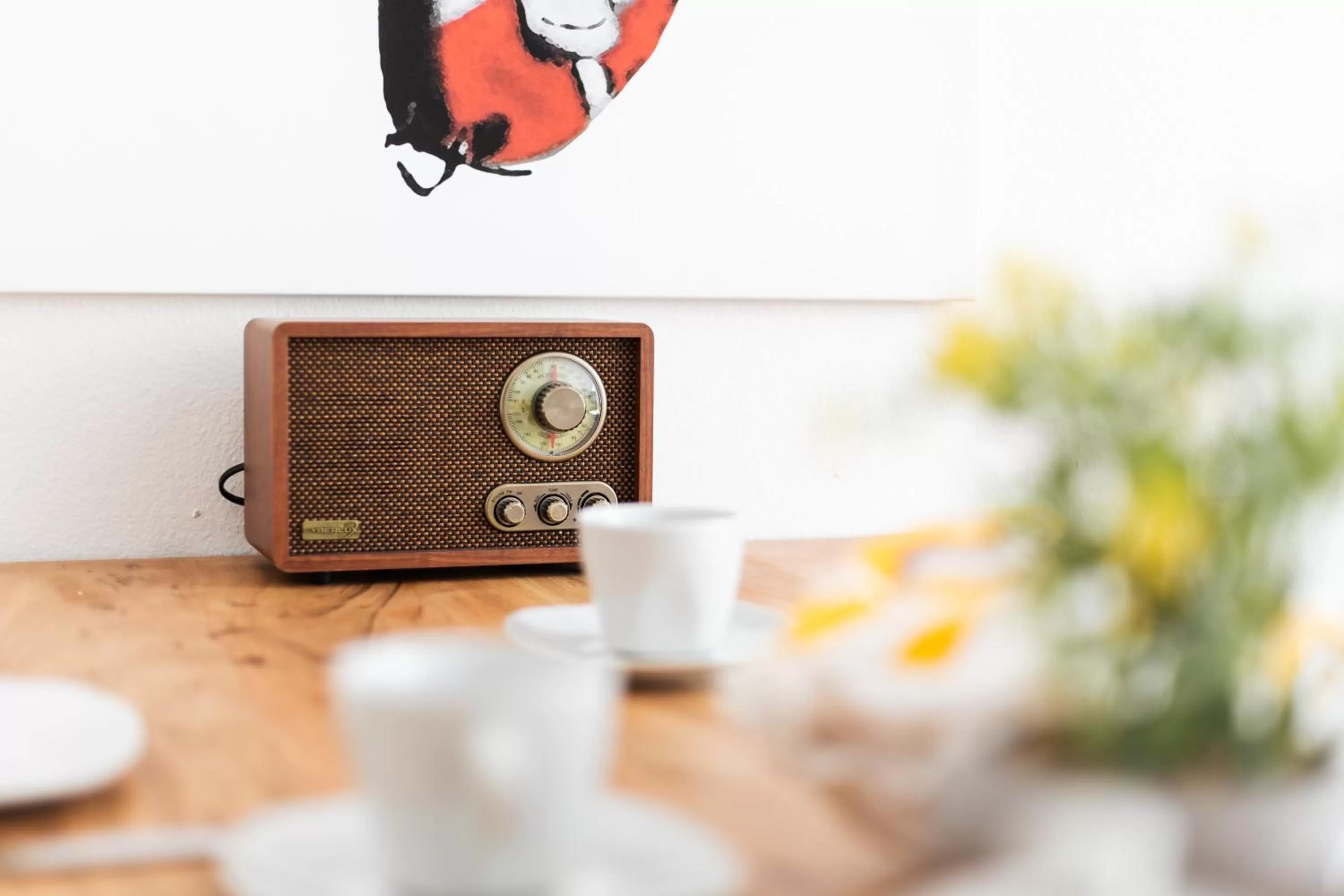 Dining area in Ko-Living Space an der Oper - Street Art Design Apartments