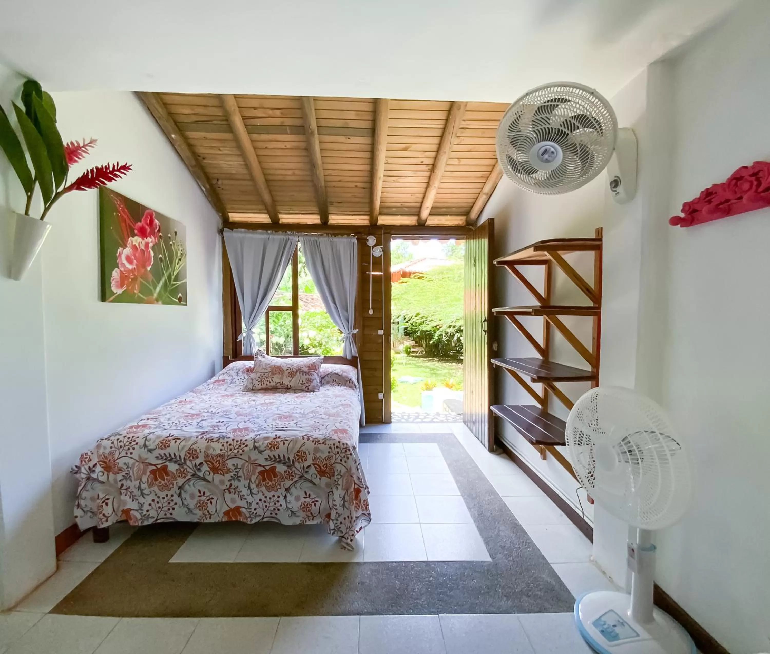 Los Robles Capurgana