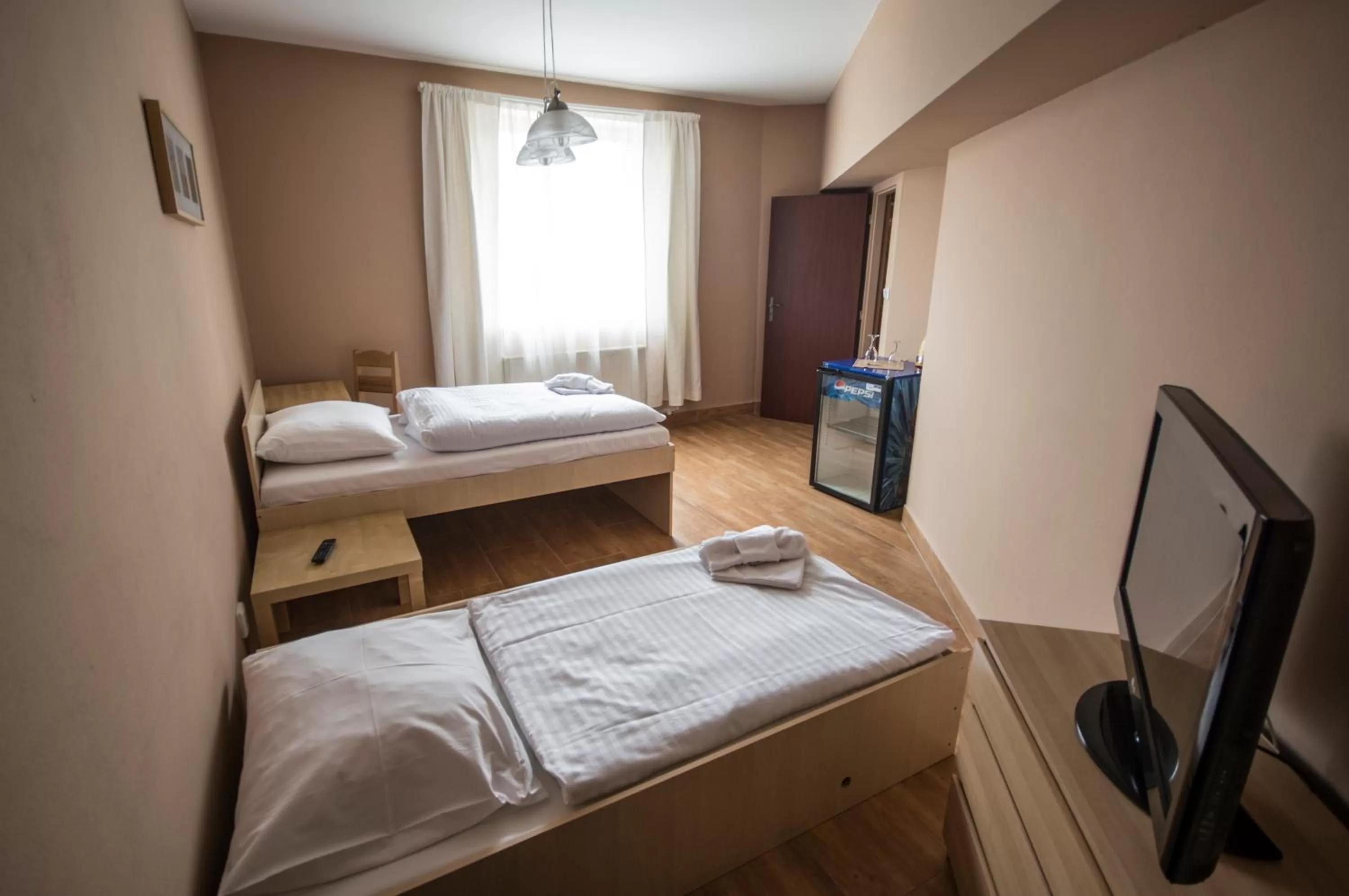 Photo of the whole room in Hotel Taurus