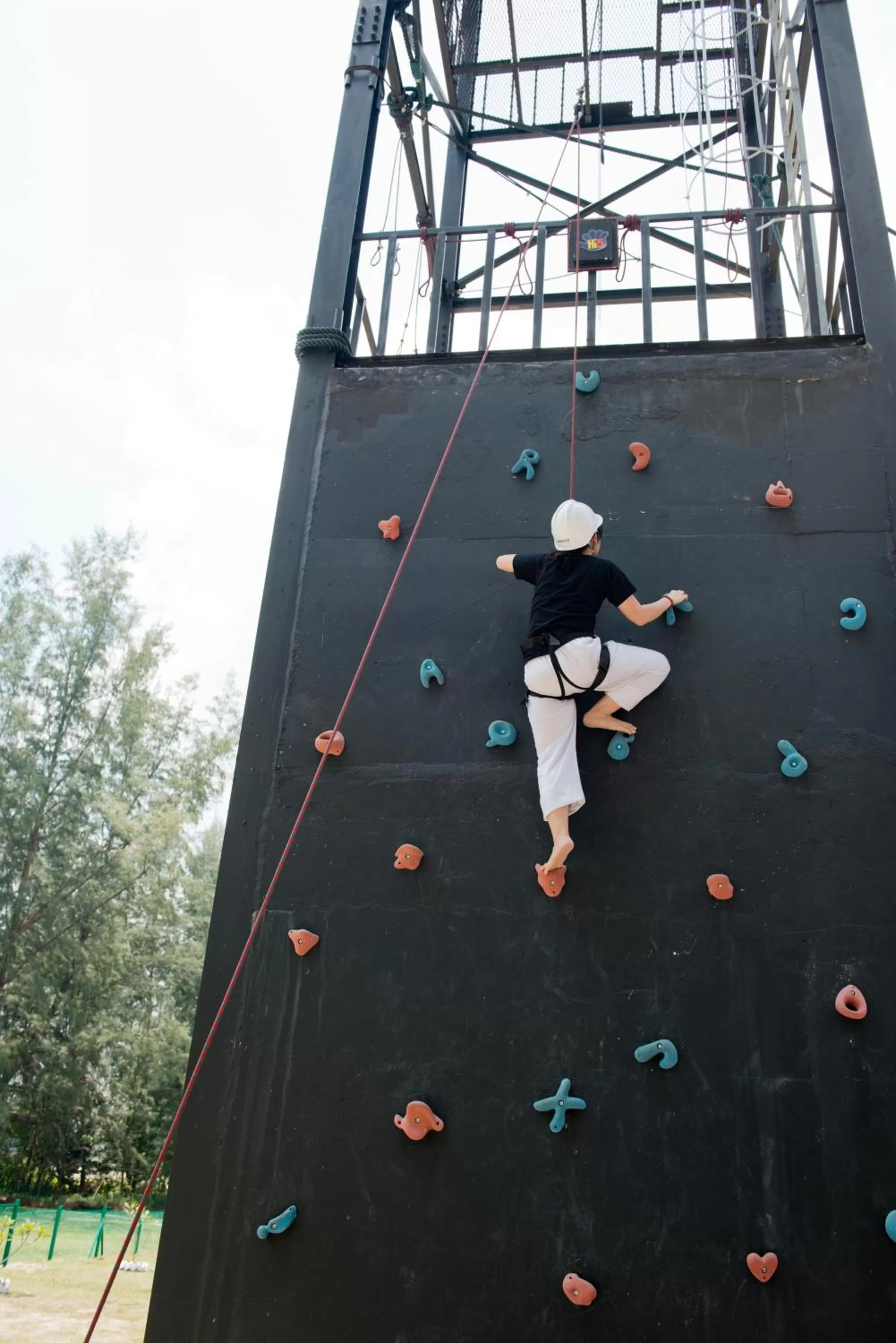 Day in Avillion Admiral Cove