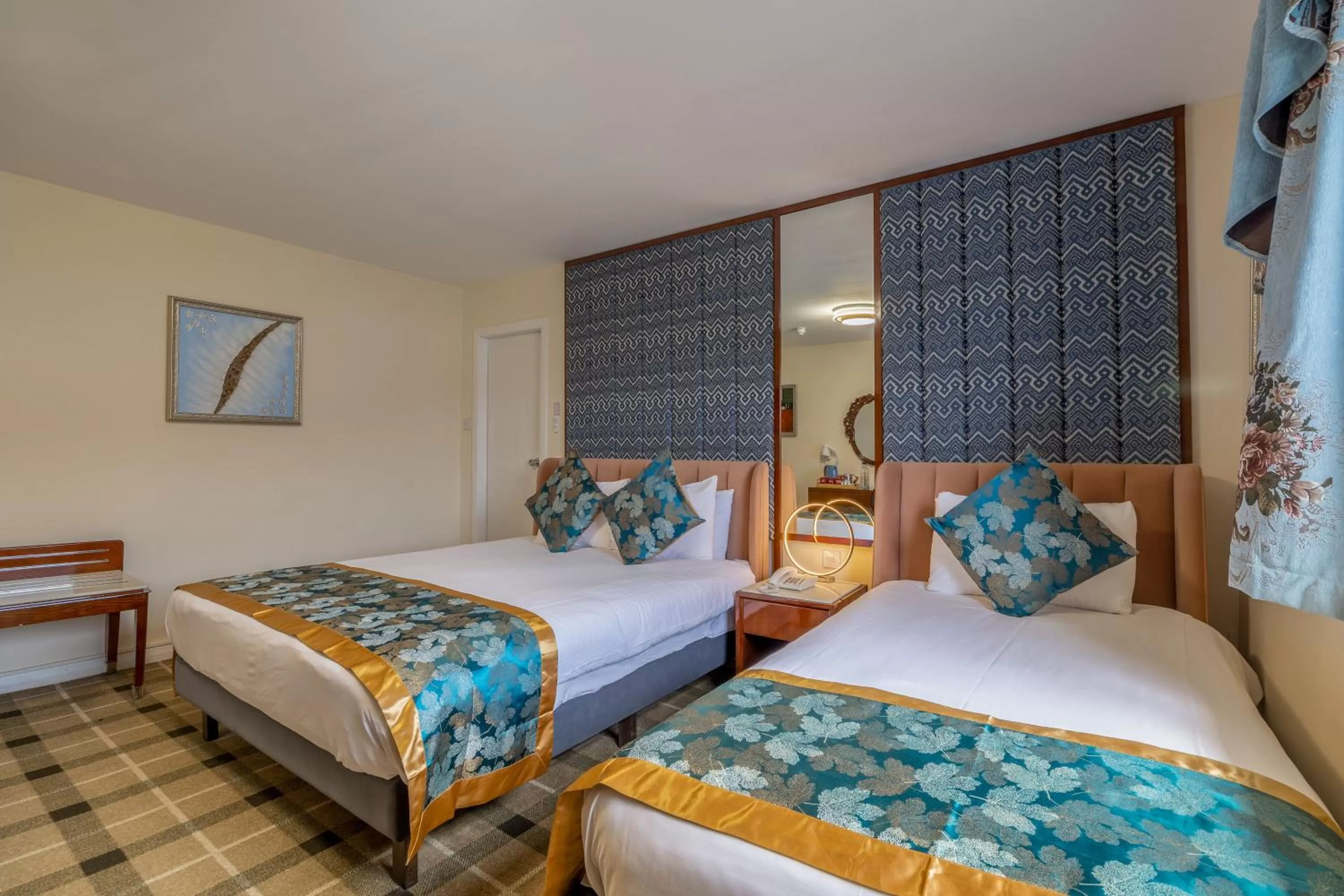 Bedroom, Bed in Muthu Fort William Hotel