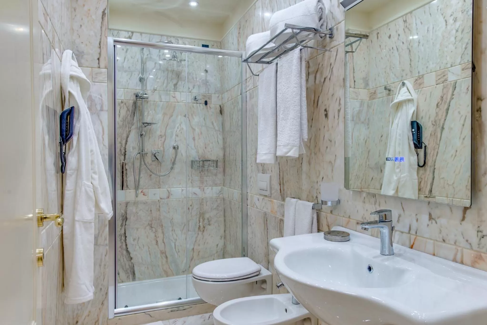 La Paloma Blanca Hotel