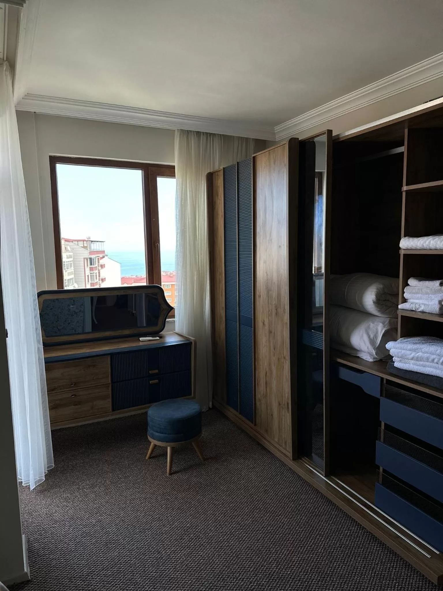 TV/Entertainment Center in Bikka&Asell Suite Hotel