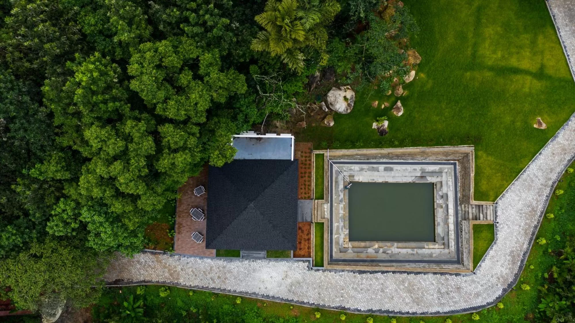 Garden view in Vismita County