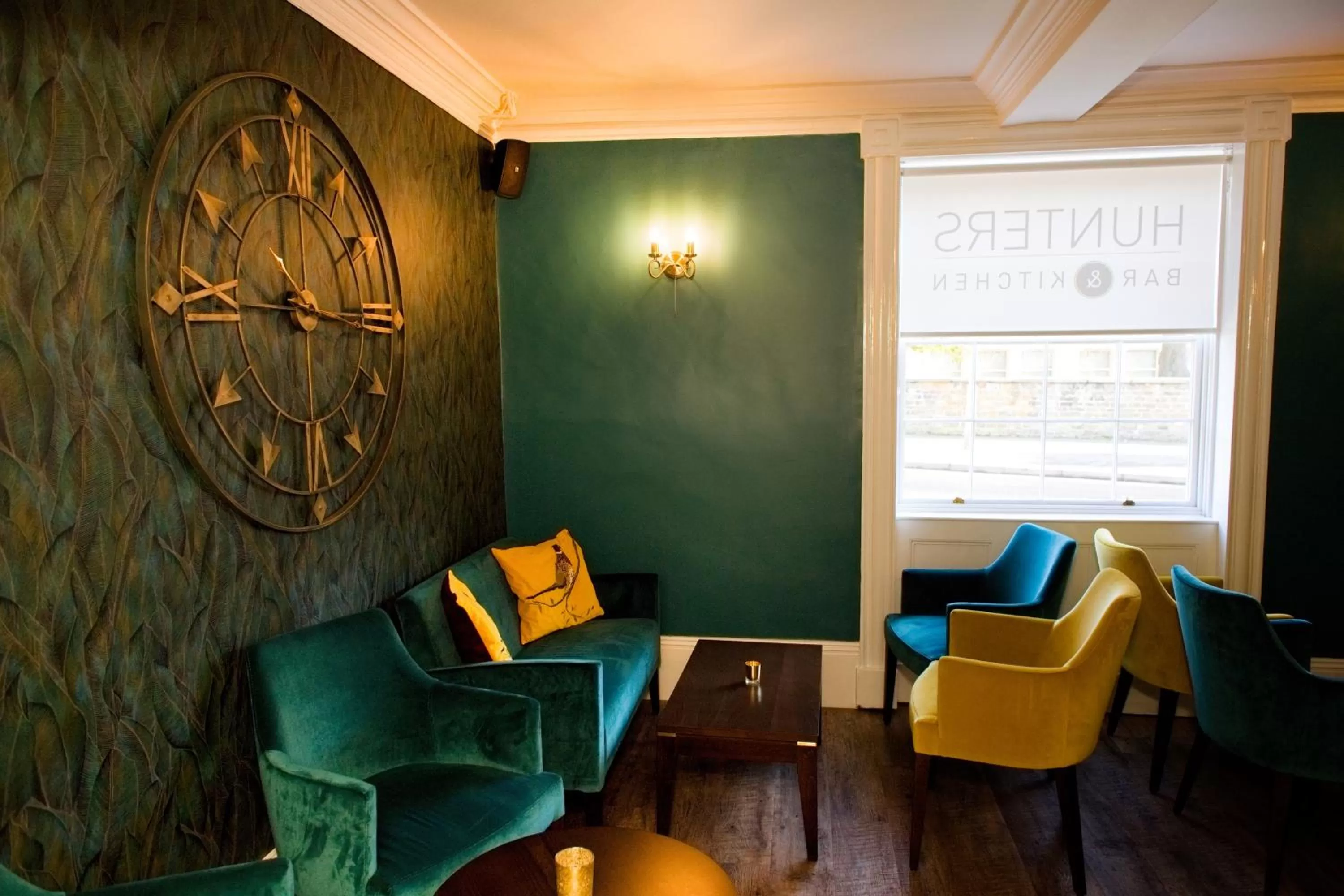 Living room in Wisteria Hotel