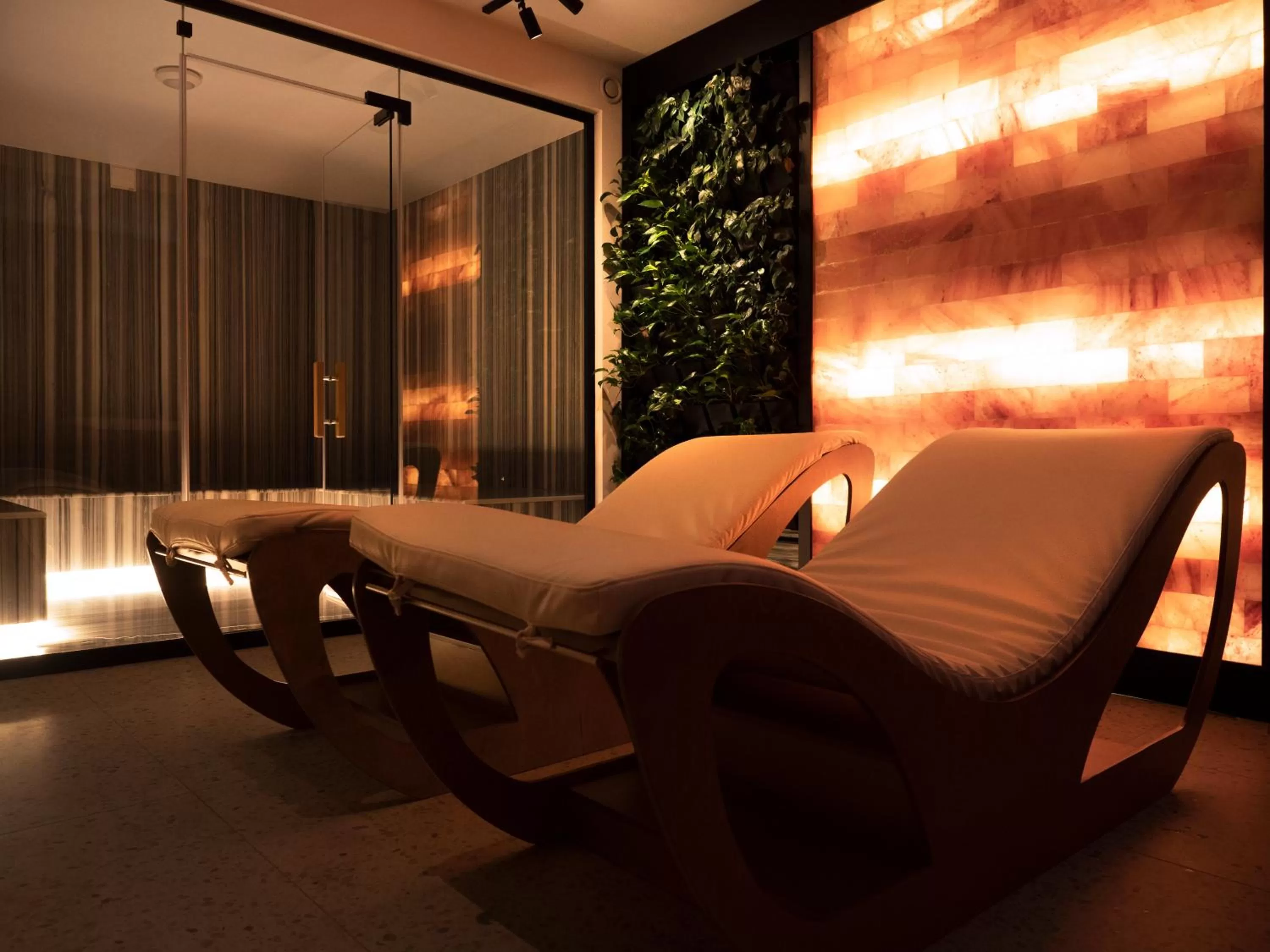 Massage, Seating Area in Moncafe BoutiqueHotel Spa