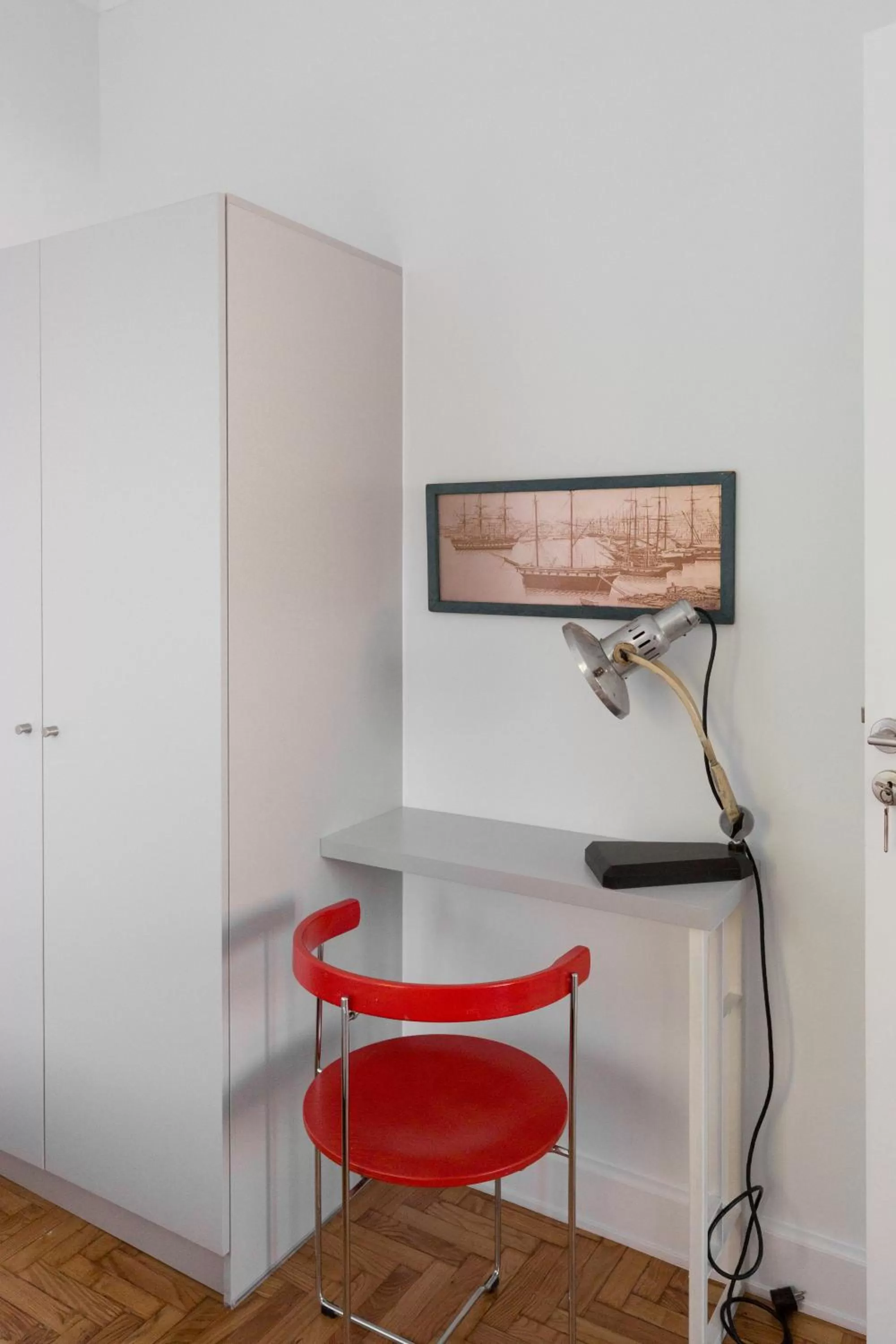 Troon of Athens Apartments