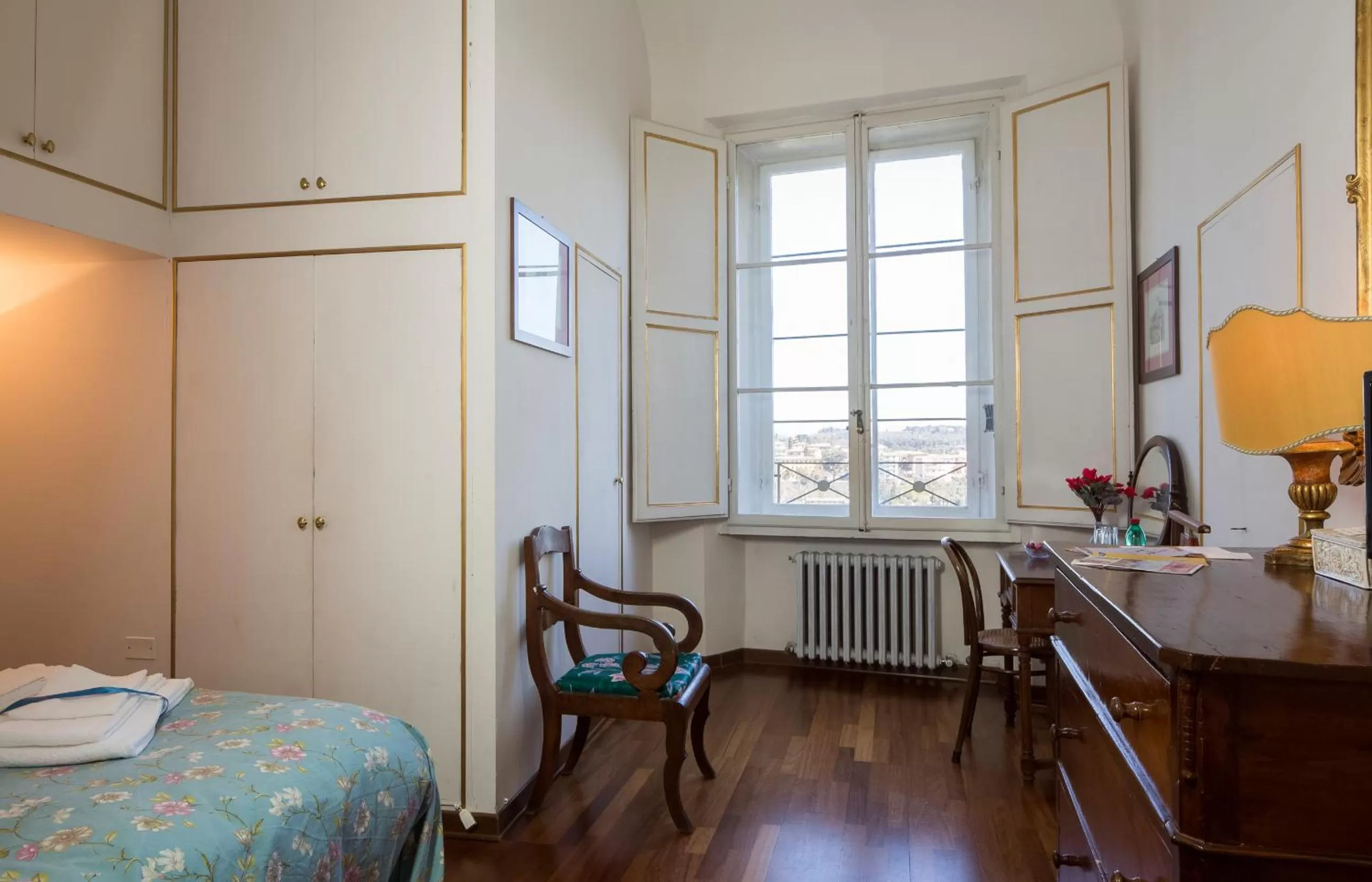 Photo of the whole room, Bed in La Dimora Dei Monaci