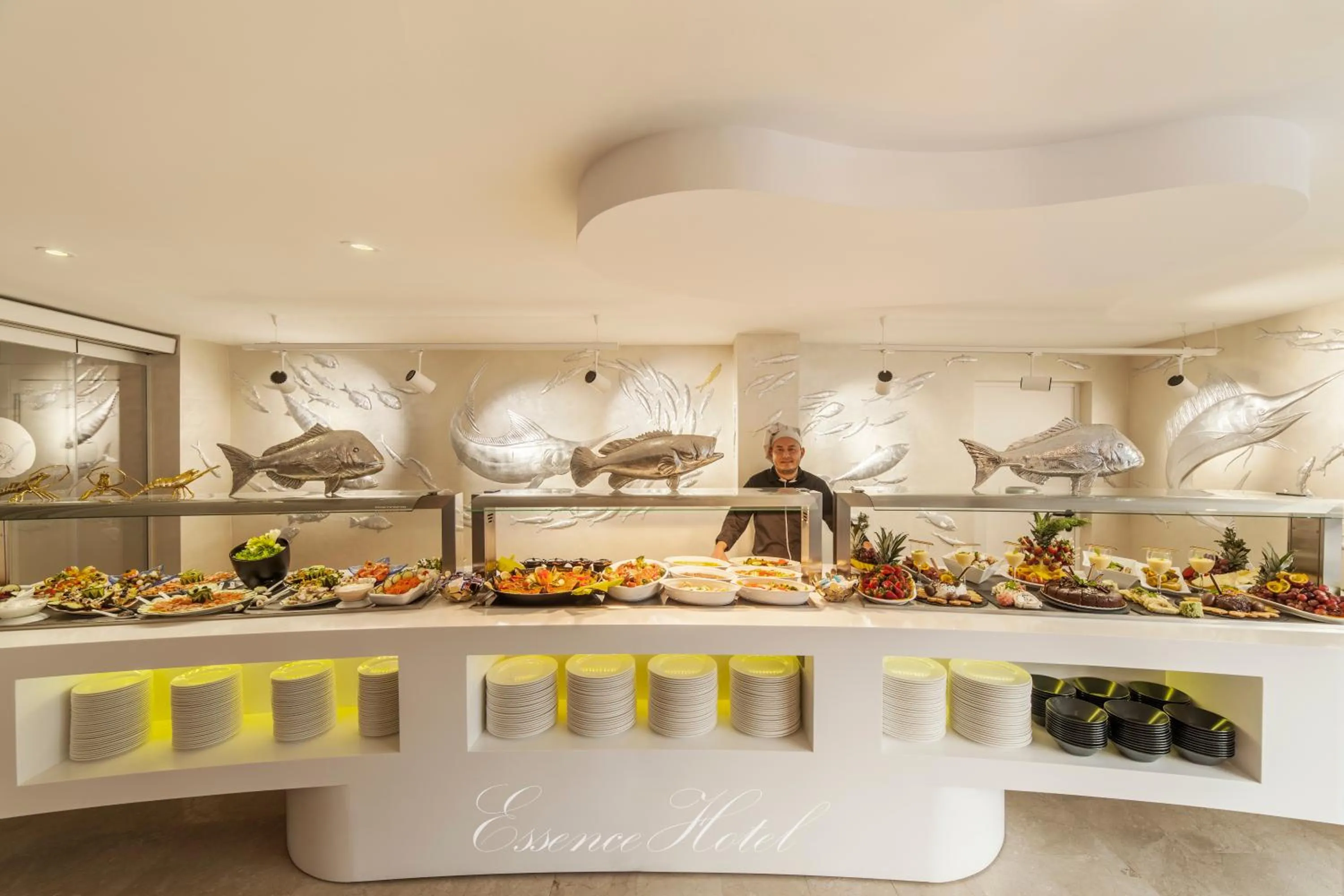 Restaurant/places to eat in Essence Hotel Boutique