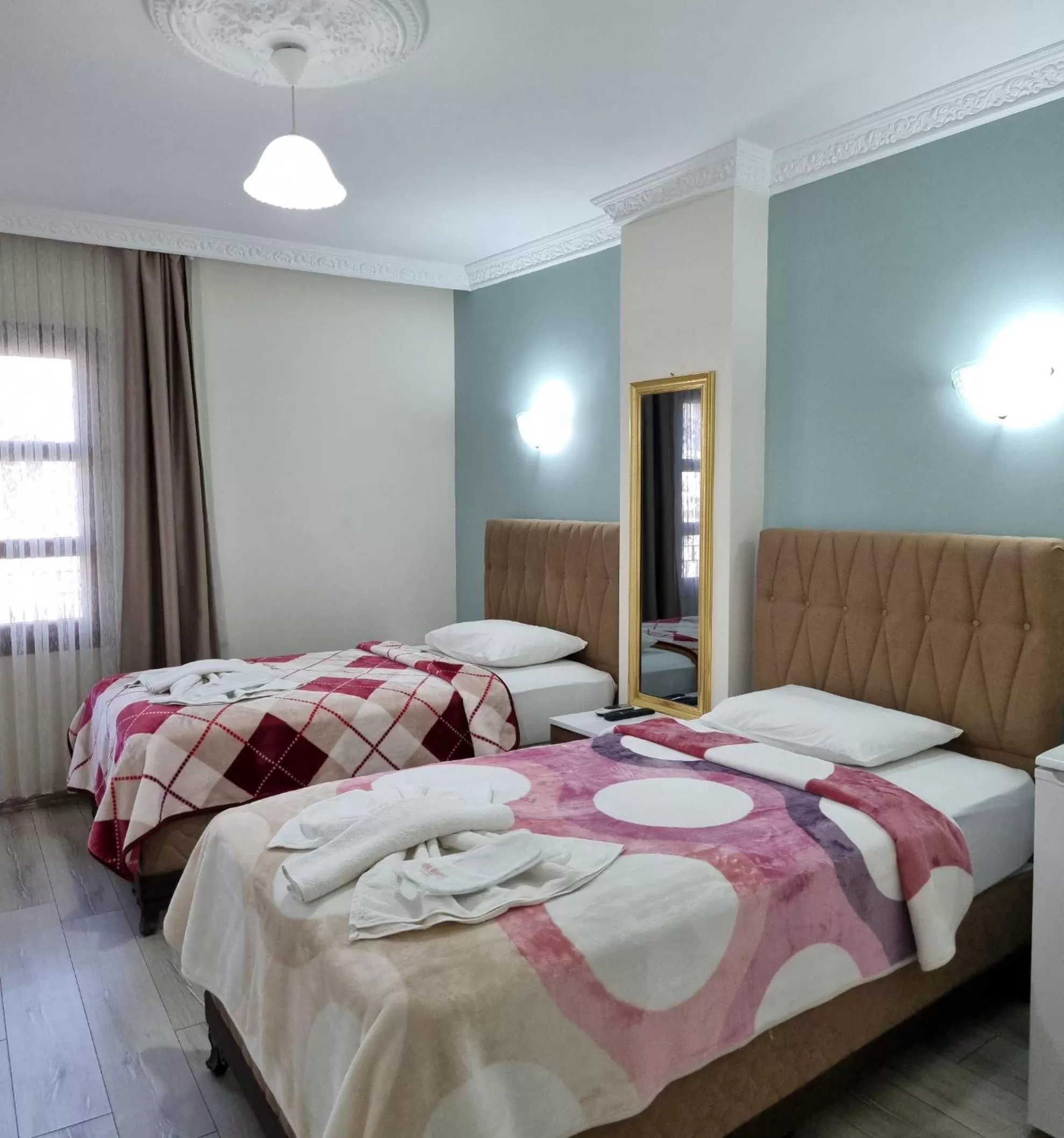 Deluxe Twin Room in Kusadasi Sezgins Boutique Rooms
