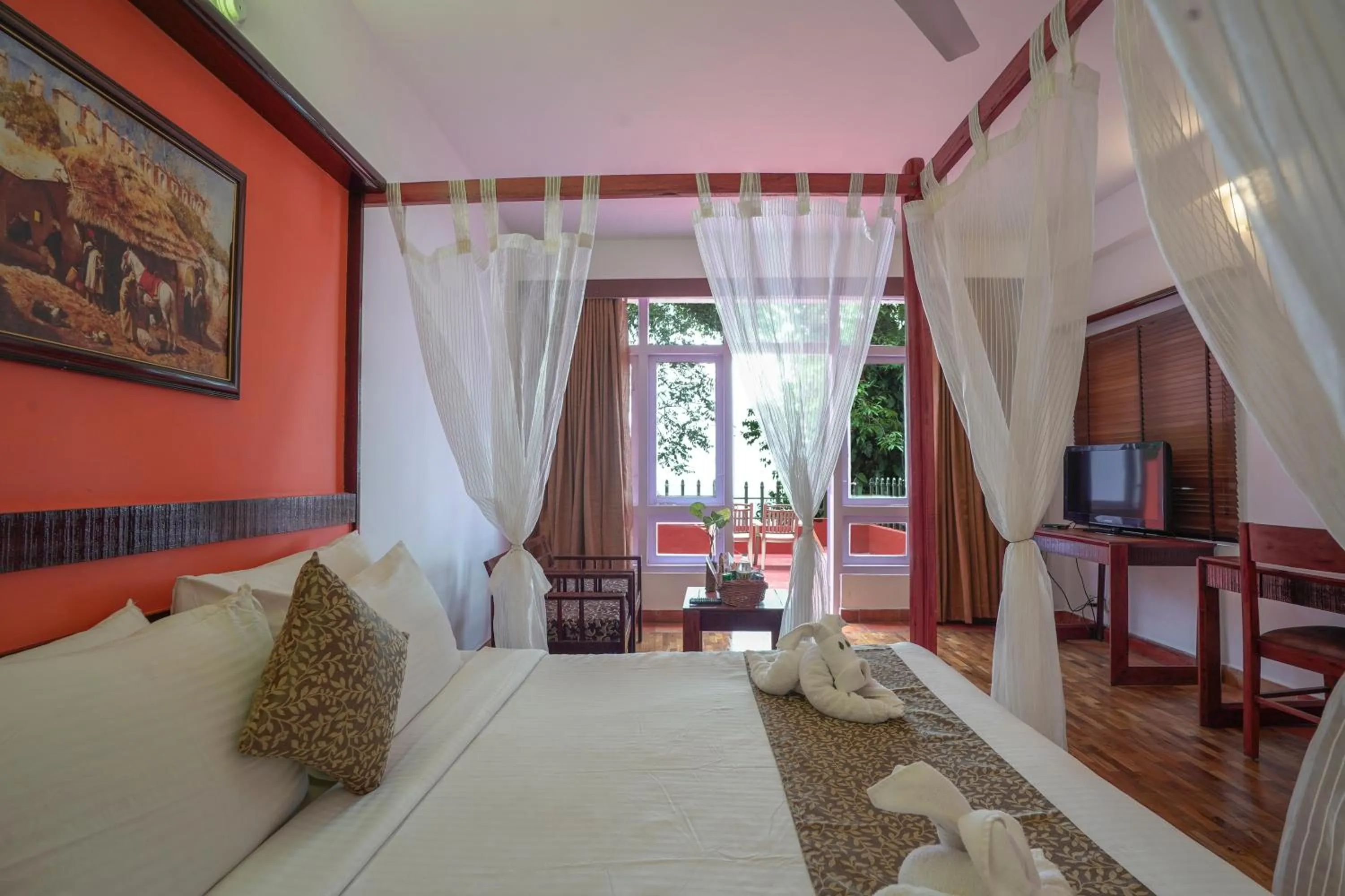 Photo of the whole room, Bed in Tea Valley Resort, Munnar