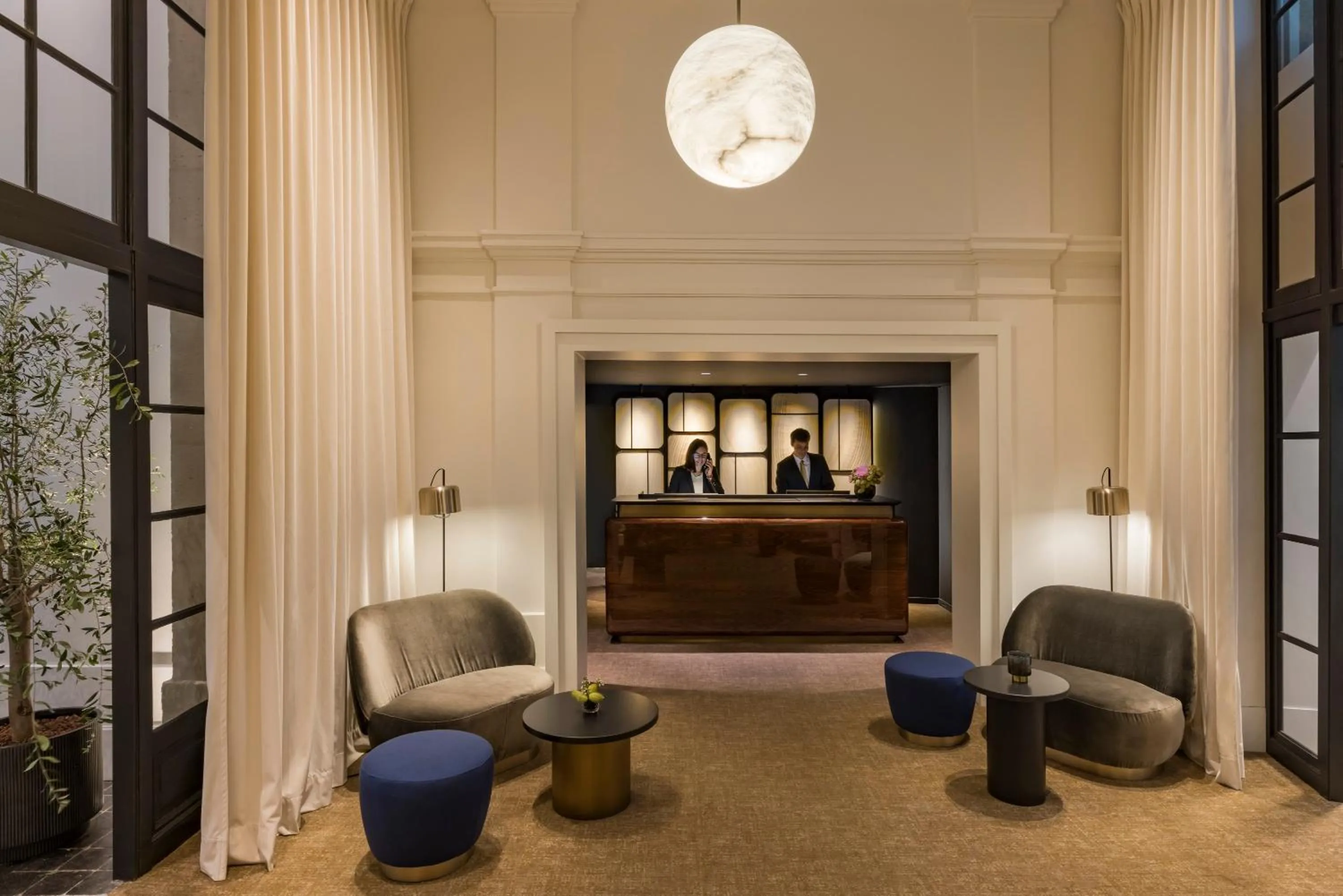 Lobby or reception in Pavillon Faubourg Saint-Germain & Spa