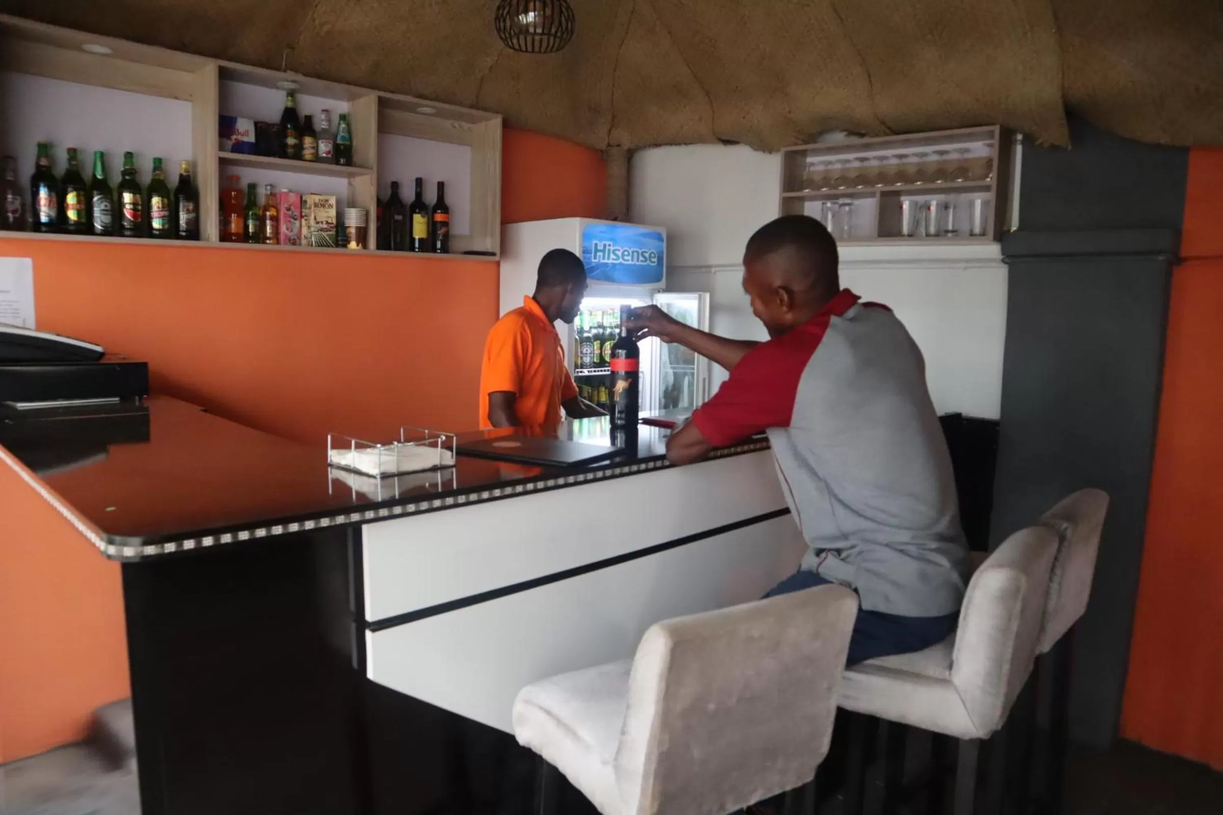 Restaurant/places to eat in Events & Suites