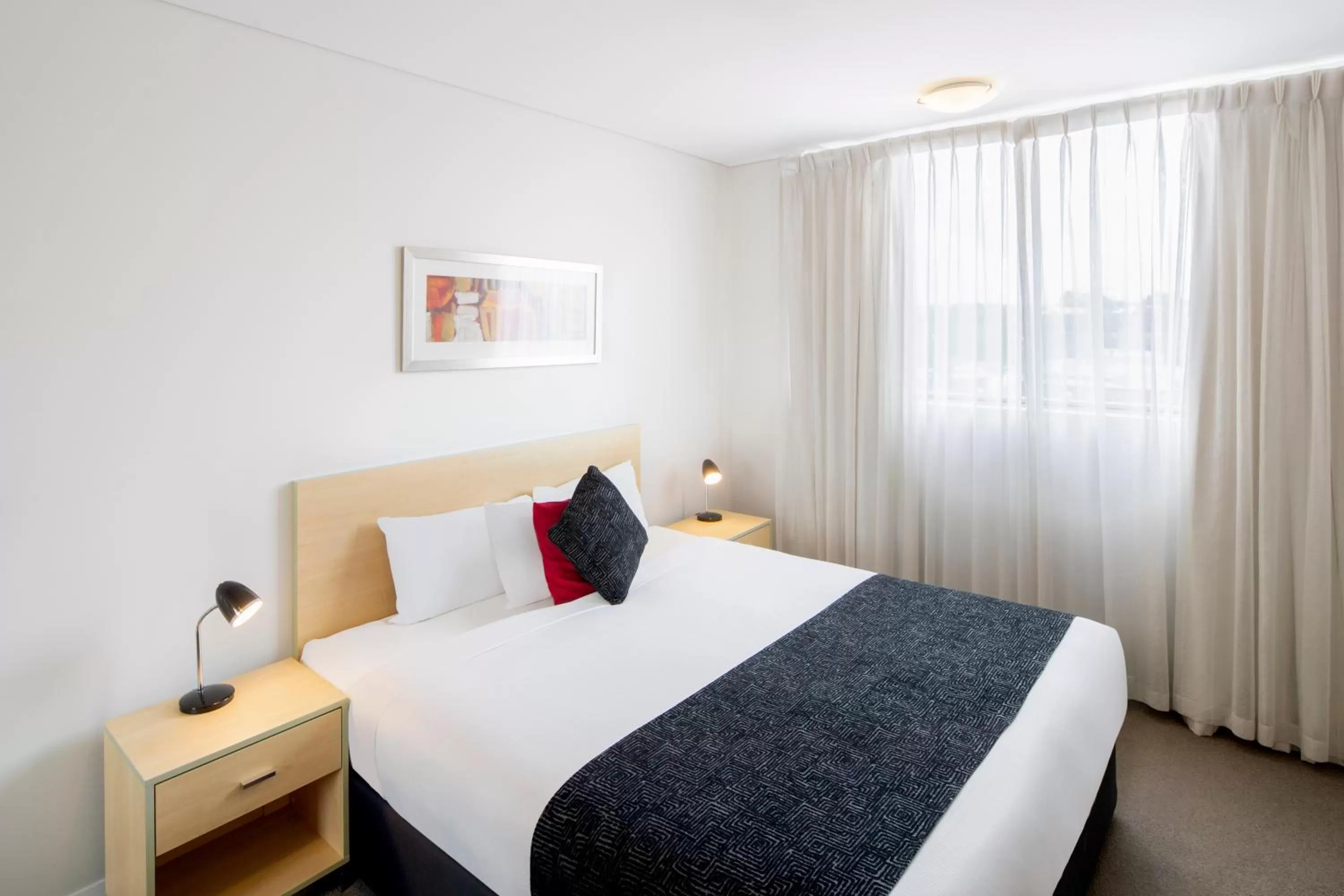 Bedroom, Bed in Mantra Castle Hill Sydney, an Accor Hotel