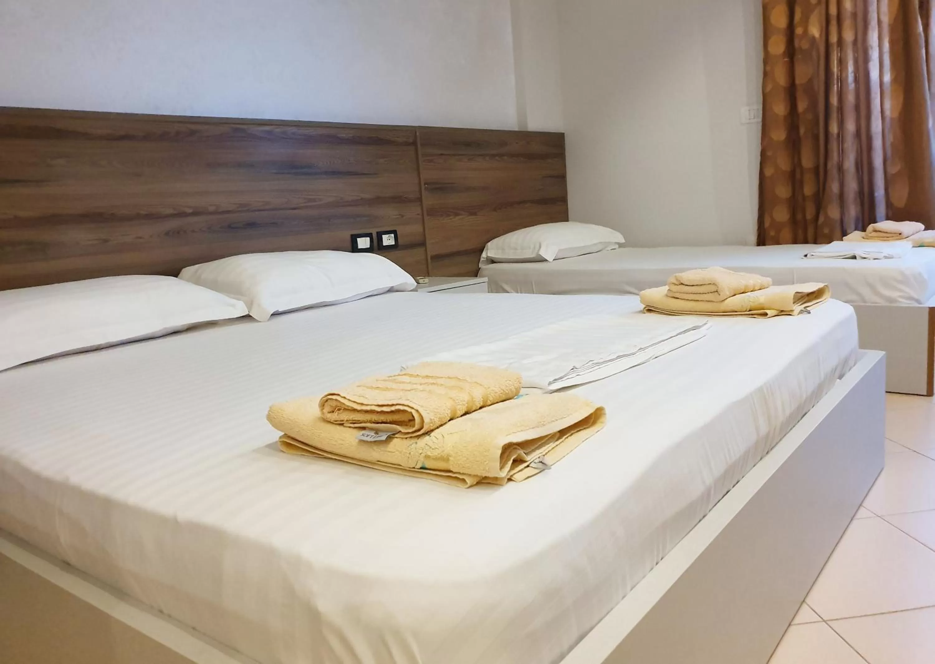 Bed in Hotel Kamomil