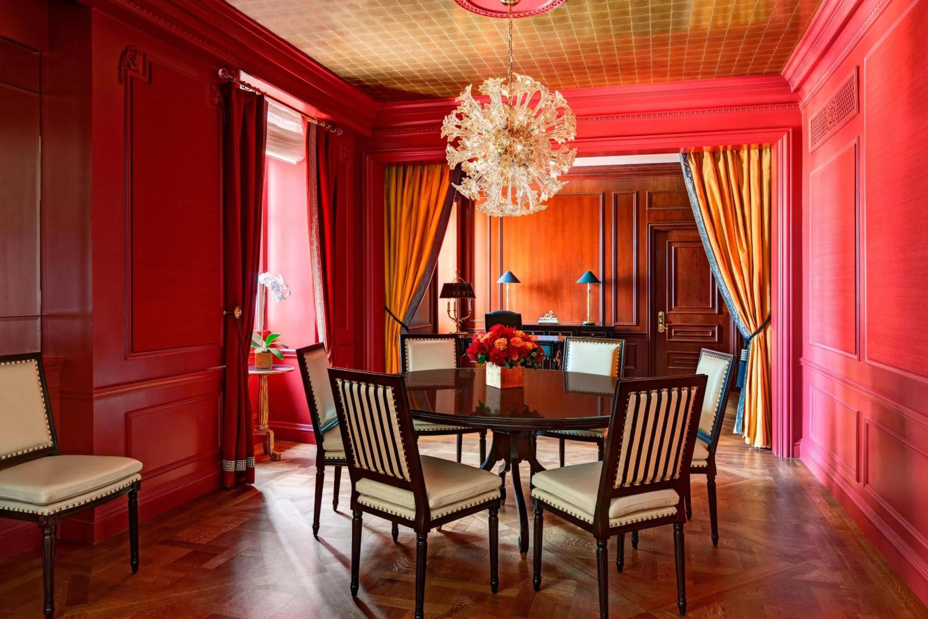 Photo of the whole room in The St. Regis New York