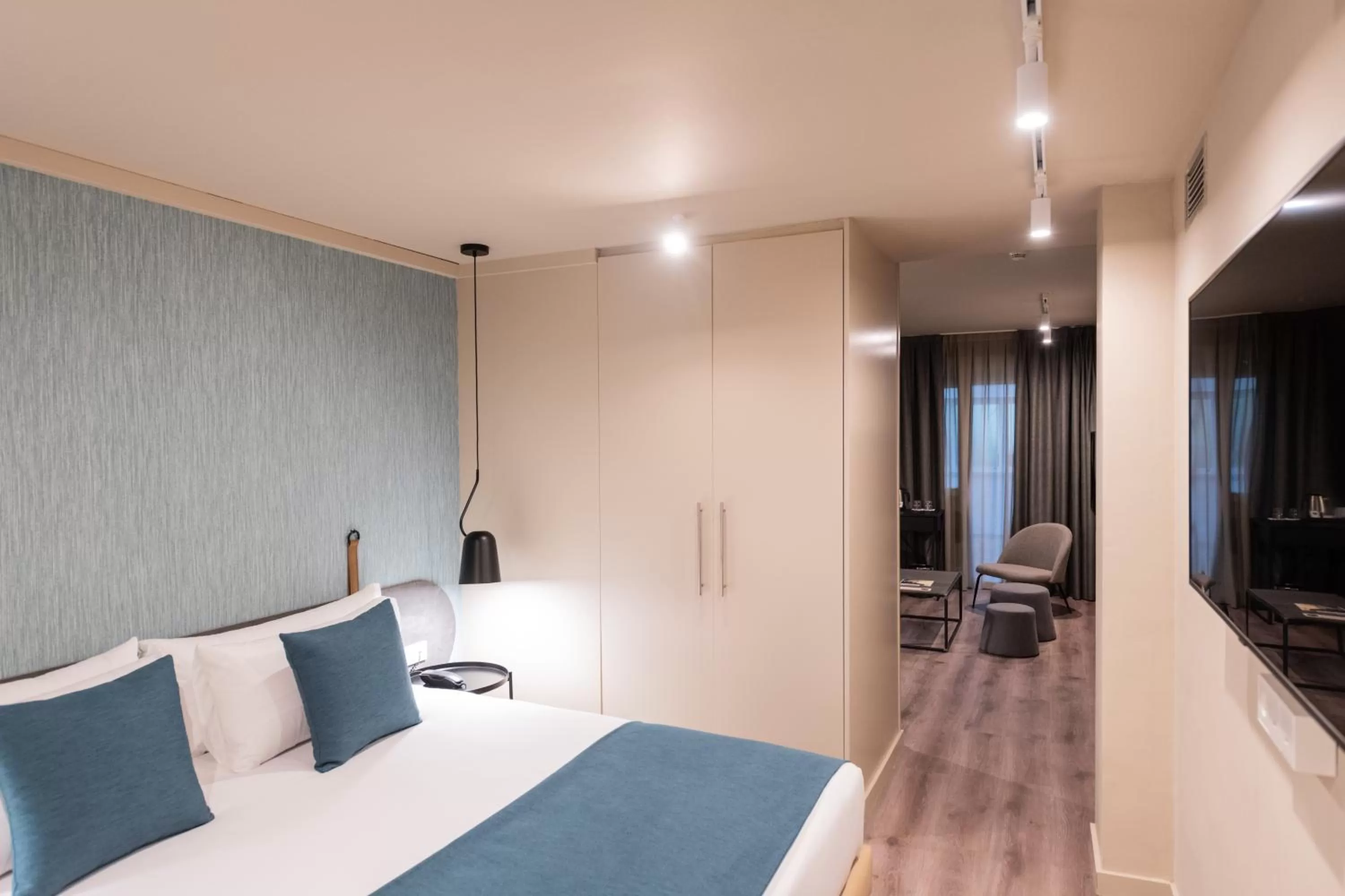 Bed in Atenea Rekord Suites Barcelona
