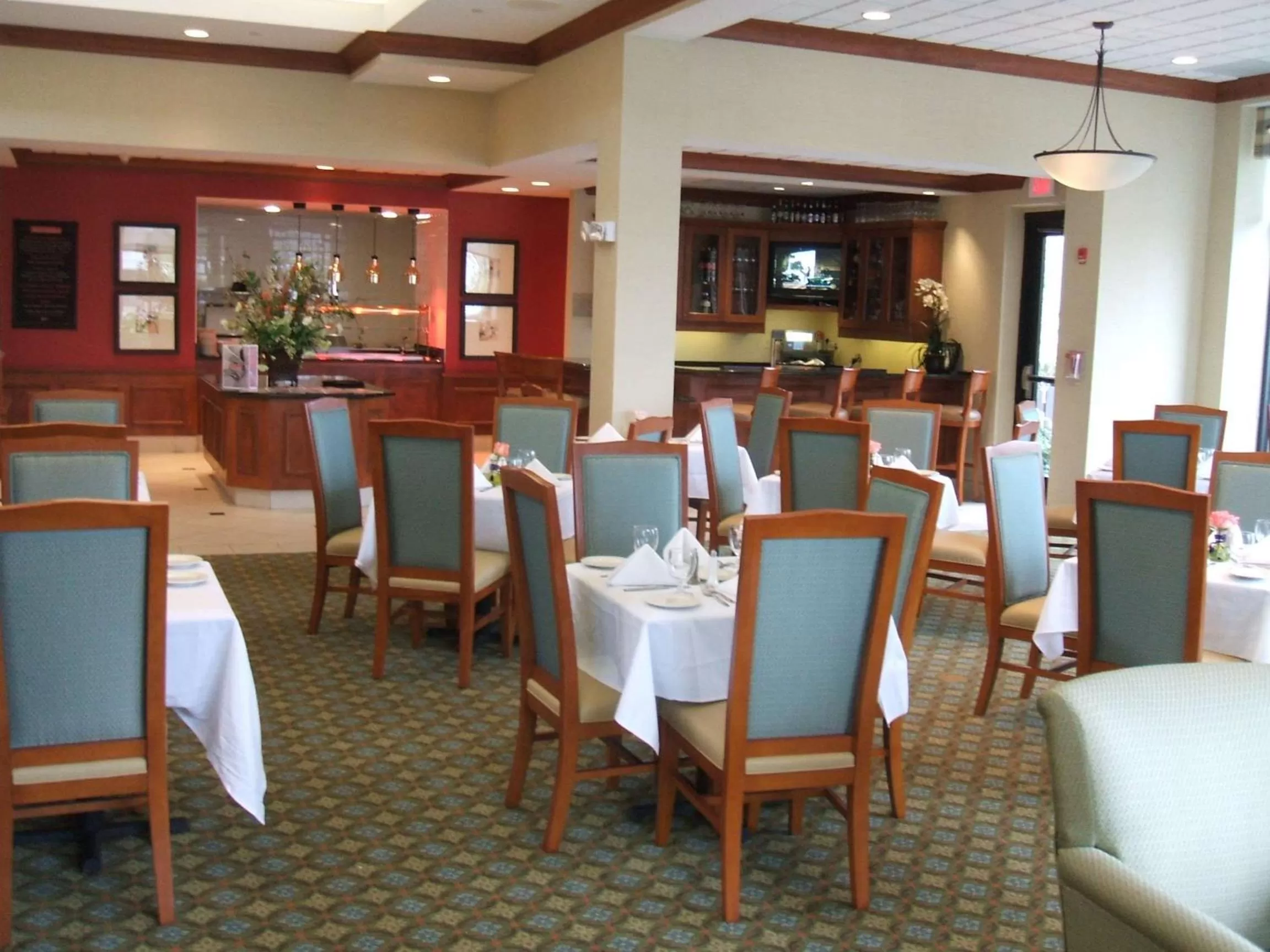 Restaurant/places to eat in Hilton Garden Inn Memphis/Southaven