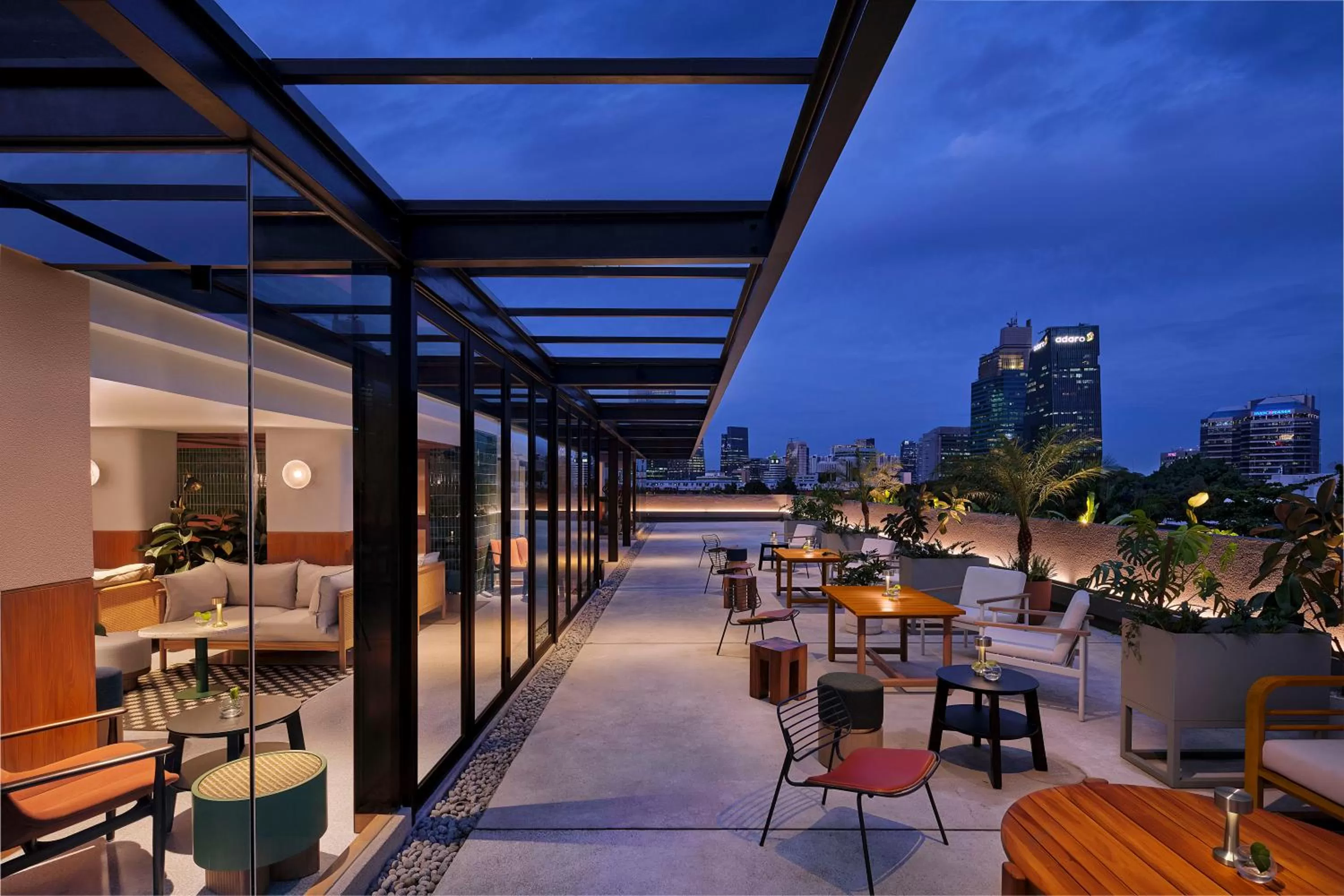 Lounge or bar in ARTOTEL Casa Kuningan