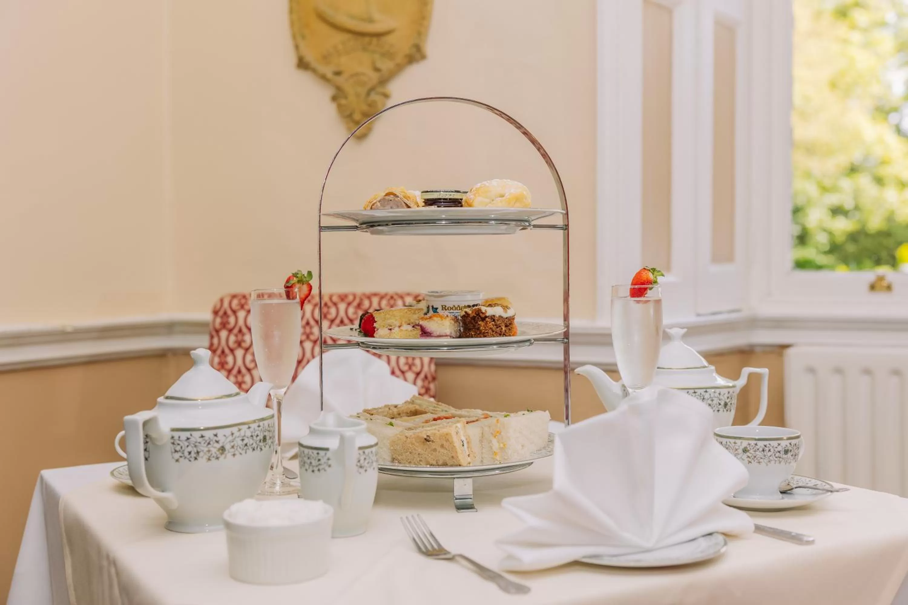 Food and drinks in Muthu Belstead Brook Hotel