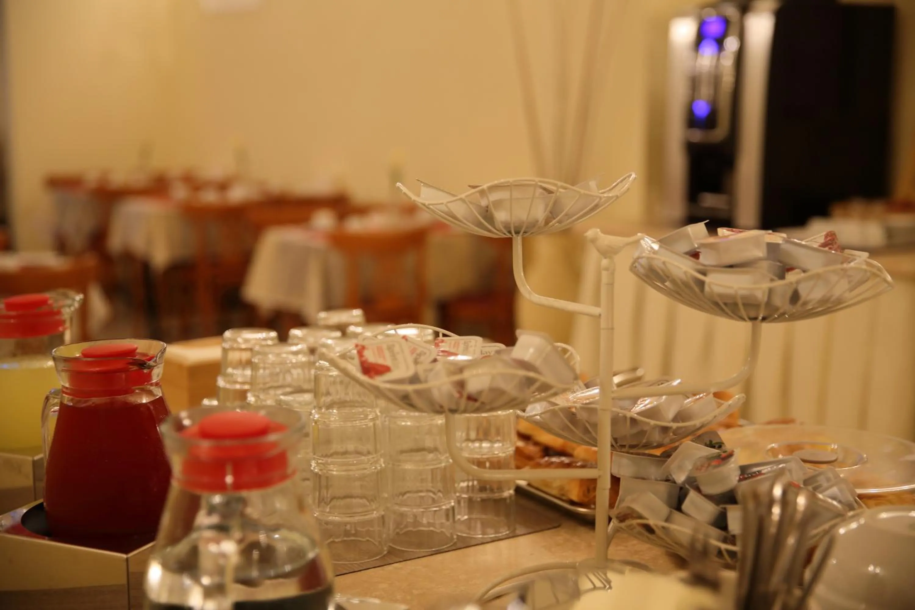 Breakfast in Hotel RomAntica