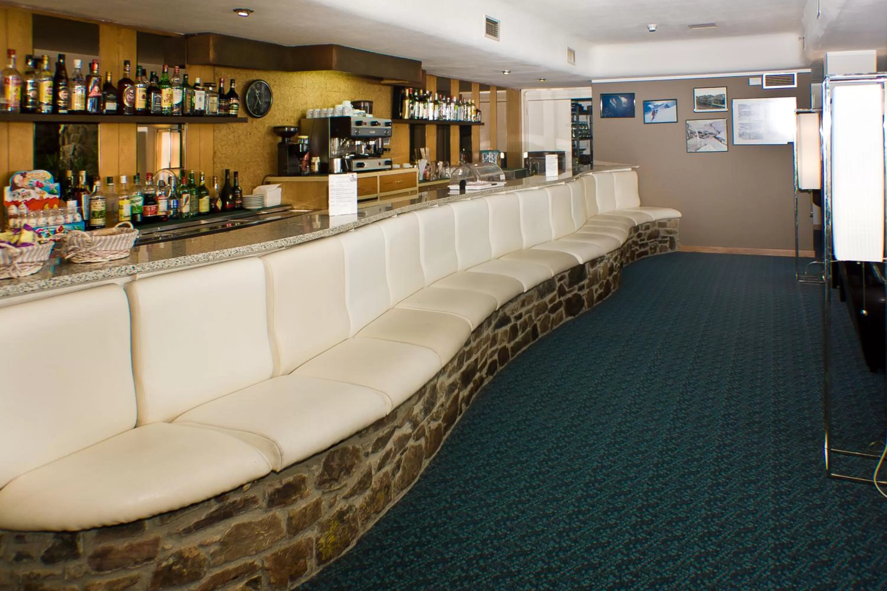 Lounge or bar in Hotel Kandahar