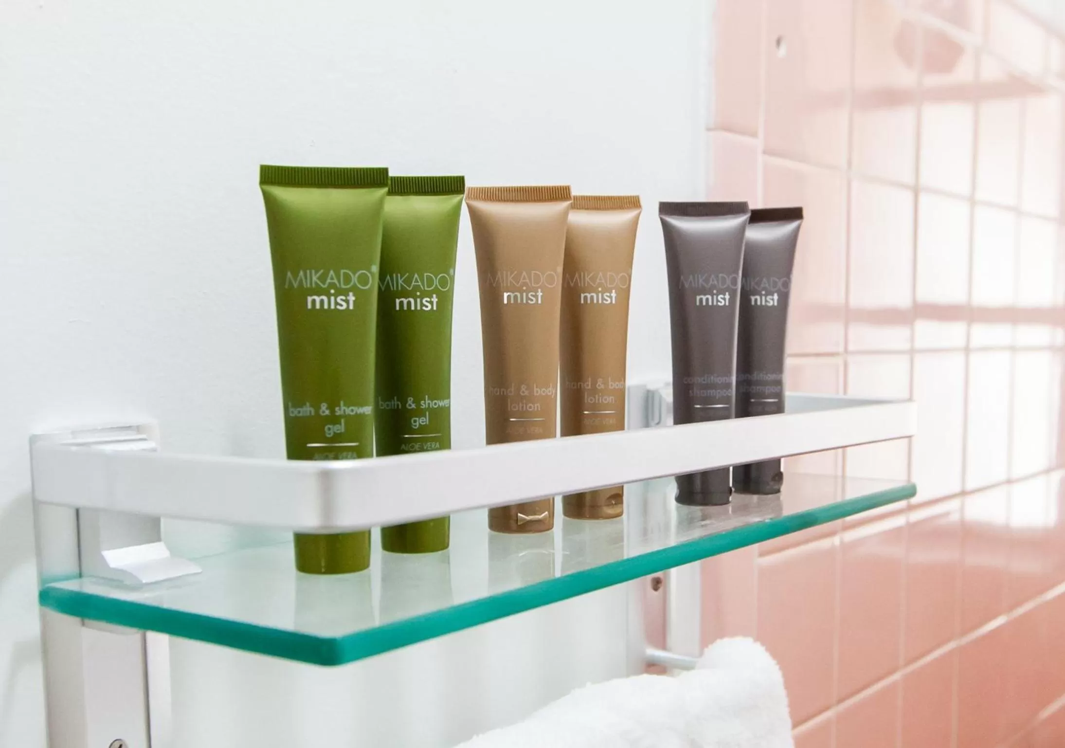 Bathroom in Route 19 Inn