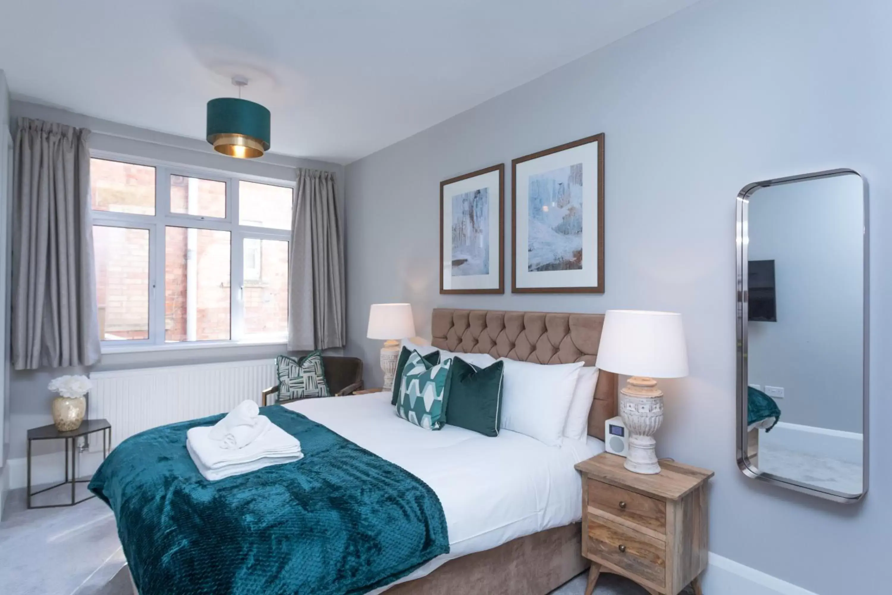 Superior King Room in No.192 Oxford Superior King Room in No.192 Oxford