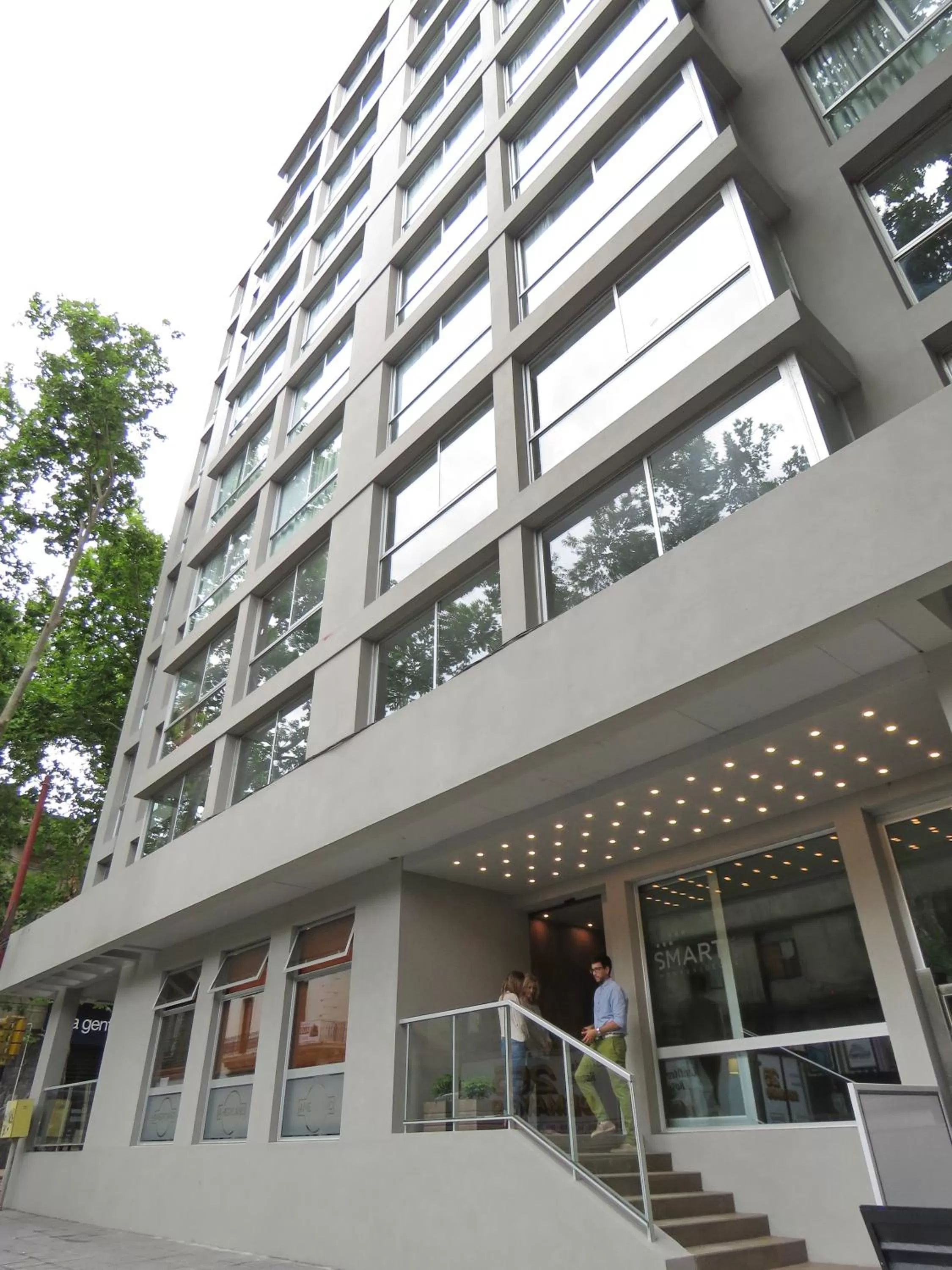 Facade/entrance in Smart Hotel Montevideo