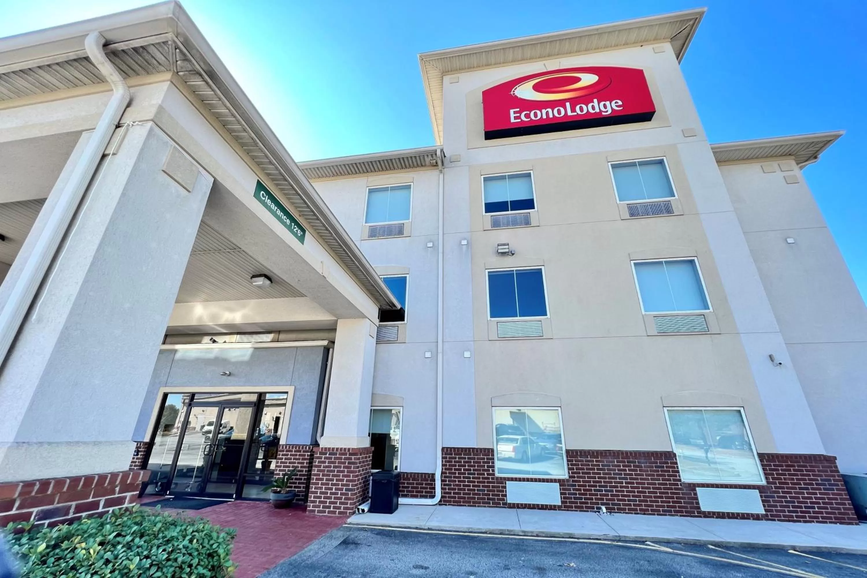 Facade/entrance in Econo Lodge Augusta West near Fort Gordon