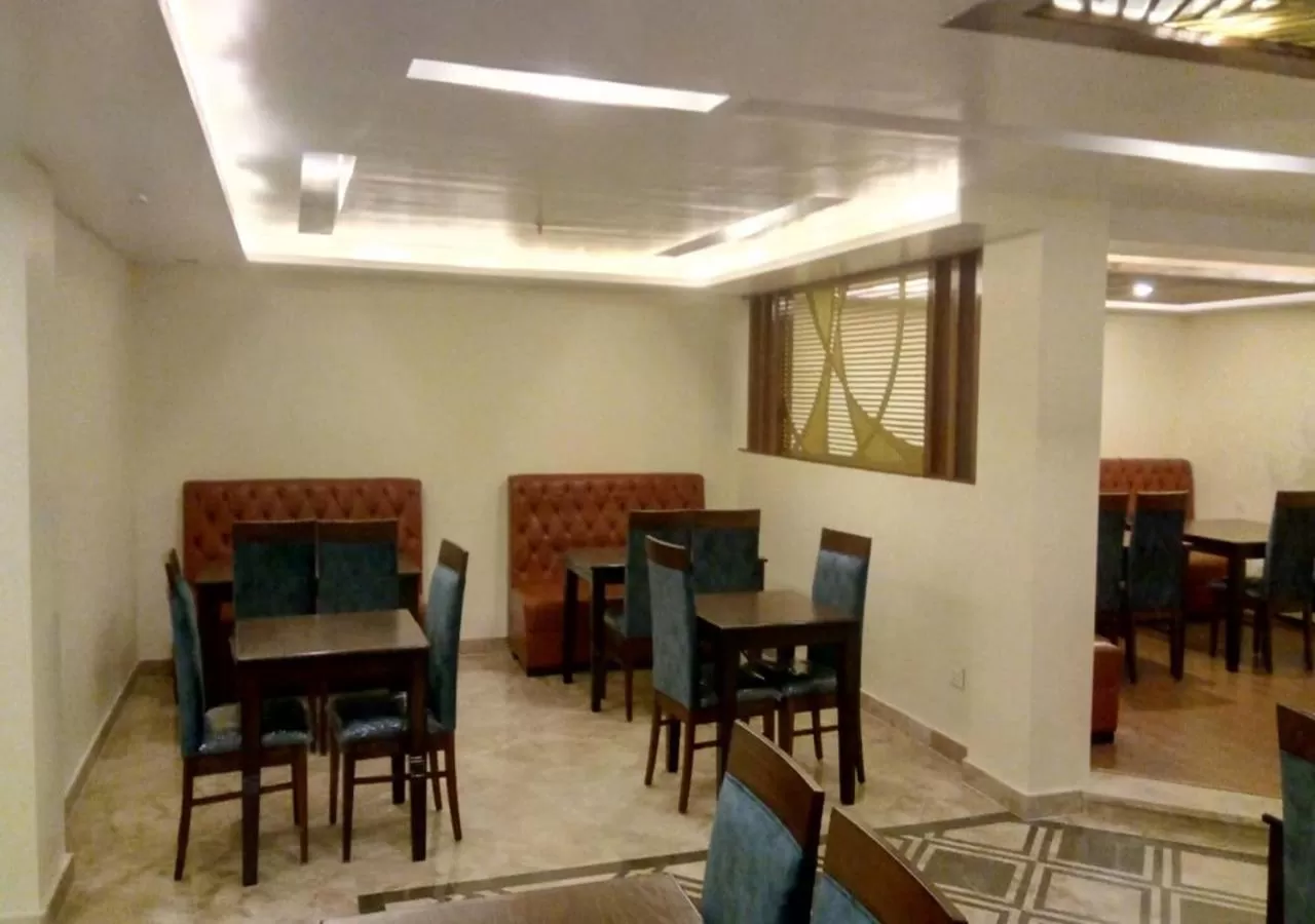 Clarks Inn Suites Katra