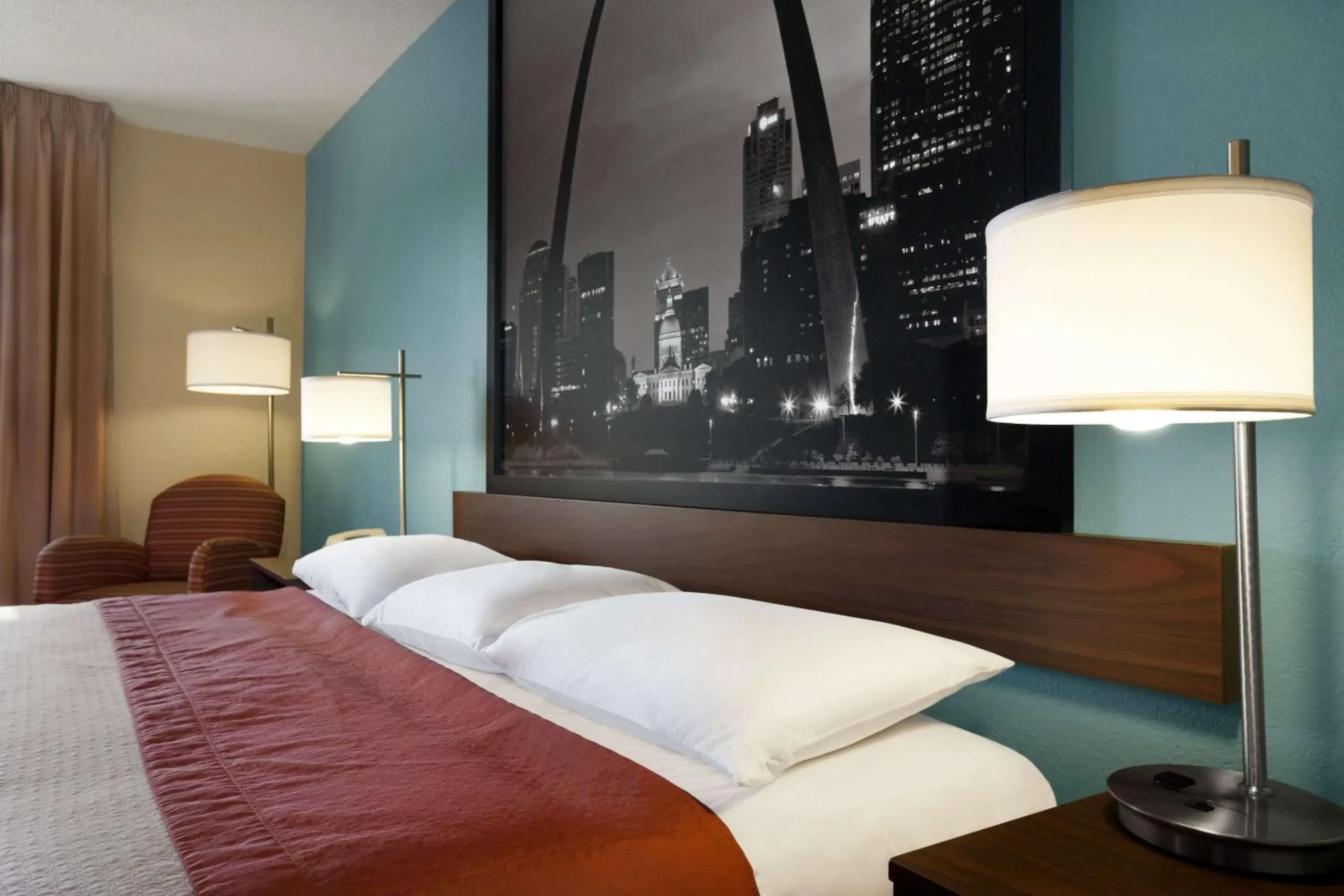 Standard King Room - Smoking in Super 8 by Wyndham Collinsville St. Louis Standard King Room - Smoking in Super 8 by Wyndham Collinsville St. Louis